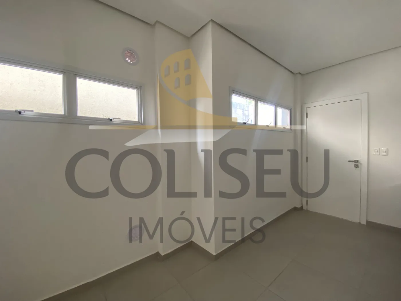 Alugar Apartamento / Padr&atilde;o em Conc&oacute;rdia R$ 1.800,00 - Foto 14