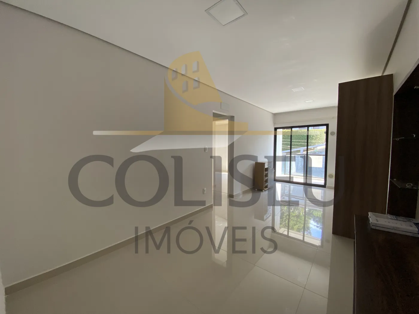 Alugar Apartamento / Padr&atilde;o em Conc&oacute;rdia R$ 2.000,00 - Foto 2