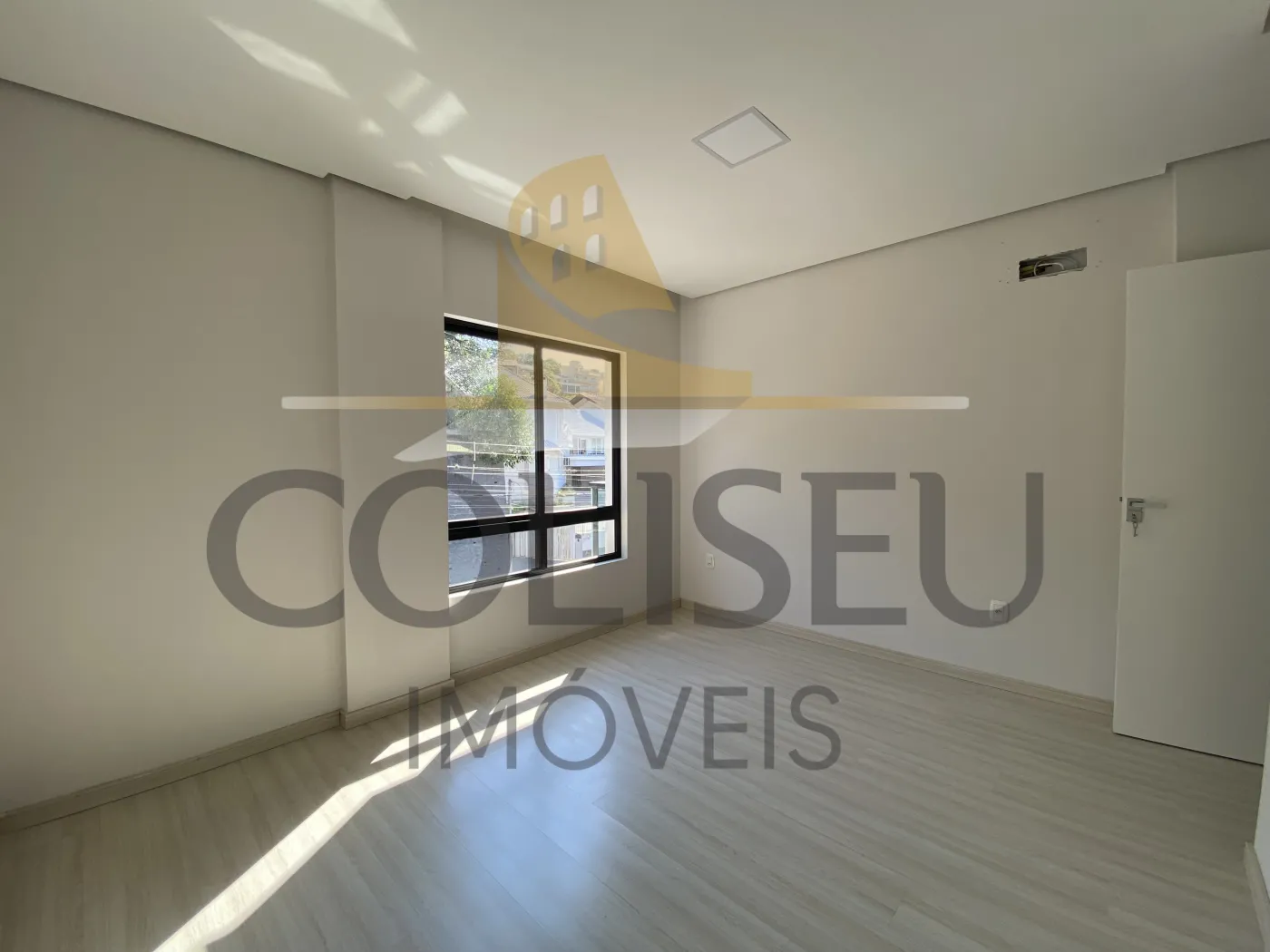 Alugar Apartamento / Padr&atilde;o em Conc&oacute;rdia R$ 2.000,00 - Foto 21
