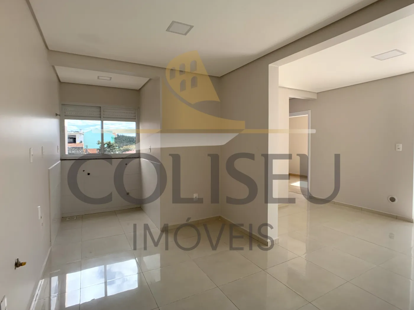 Alugar Apartamento / Padr&atilde;o em Conc&oacute;rdia R$ 1.300,00 - Foto 4