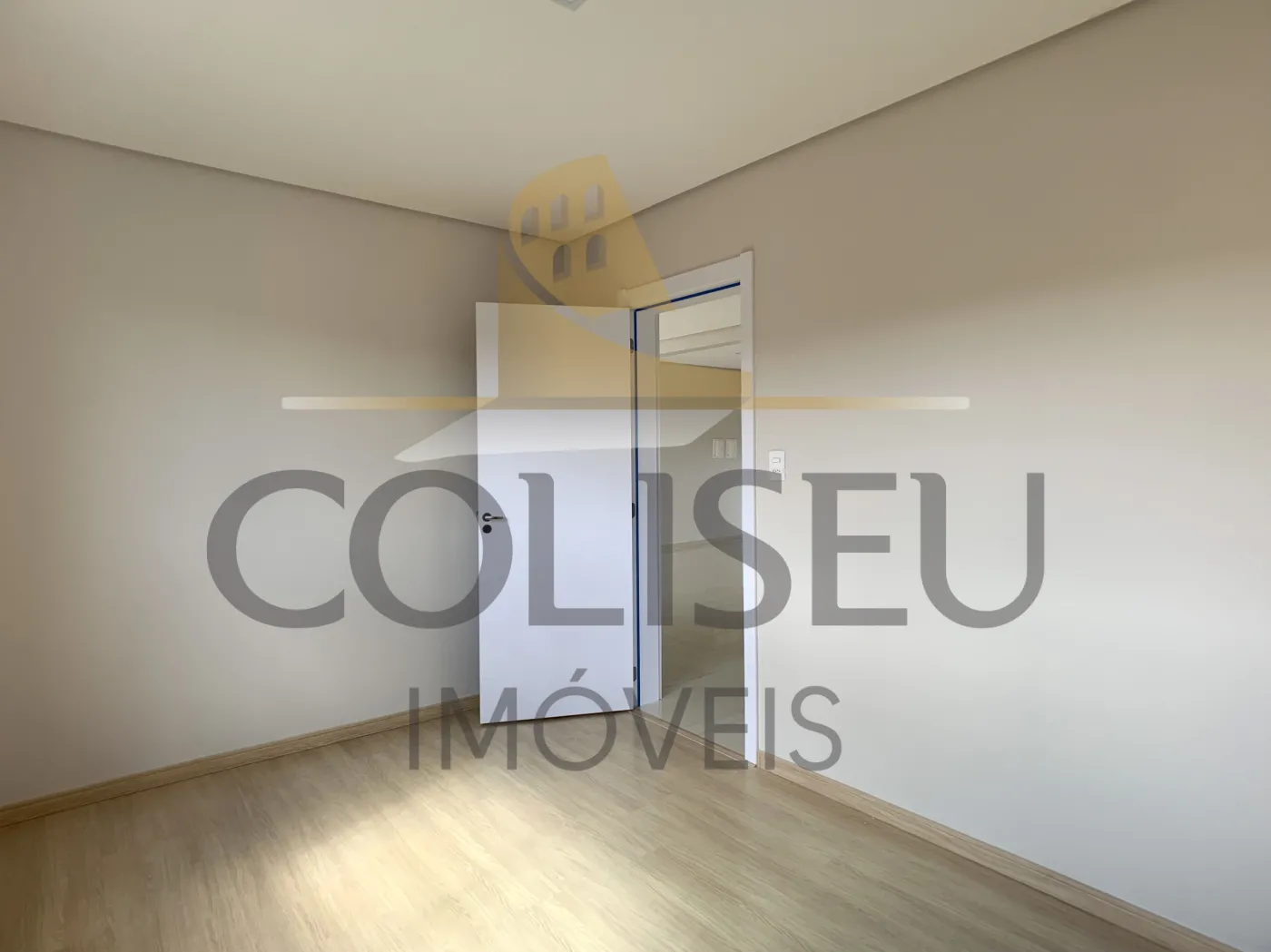 Alugar Apartamento / Padr&atilde;o em Conc&oacute;rdia R$ 1.300,00 - Foto 18