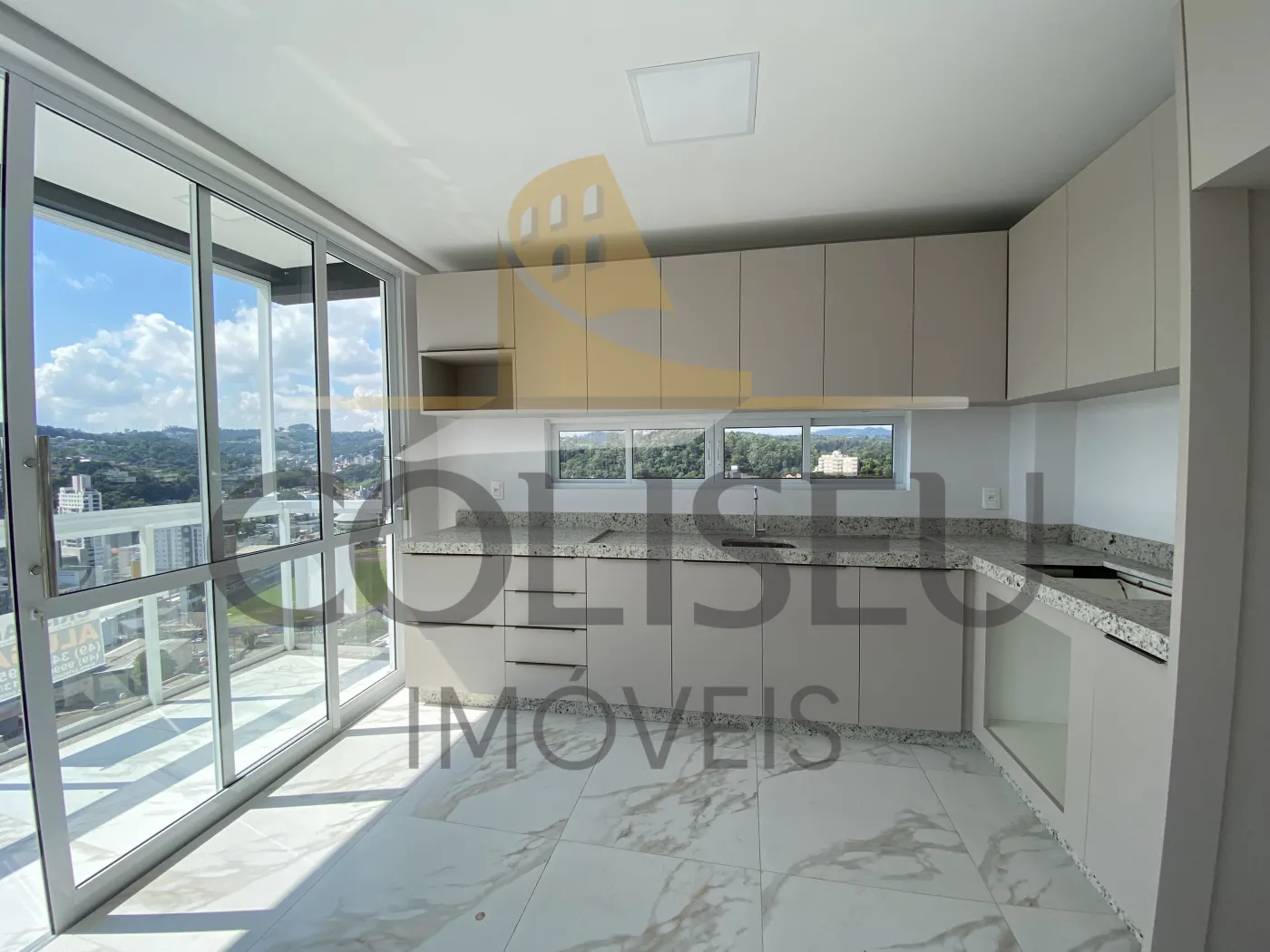 Alugar Apartamento / Padr&atilde;o em Conc&oacute;rdia R$ 3.300,00 - Foto 9