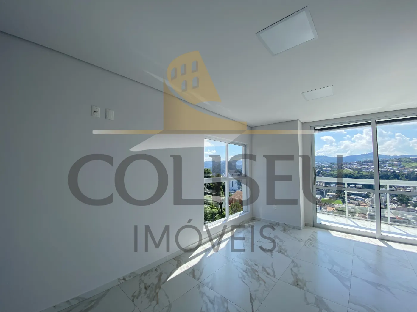 Alugar Apartamento / Padr&atilde;o em Conc&oacute;rdia R$ 3.300,00 - Foto 3