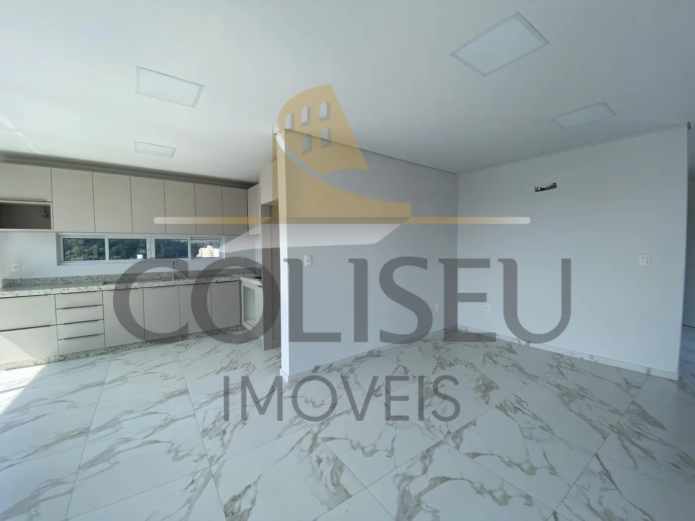 Alugar Apartamento / Padr&atilde;o em Conc&oacute;rdia R$ 3.300,00 - Foto 9