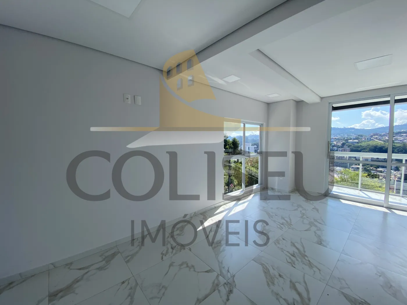 Alugar Apartamento / Padr&atilde;o em Conc&oacute;rdia R$ 3.300,00 - Foto 3