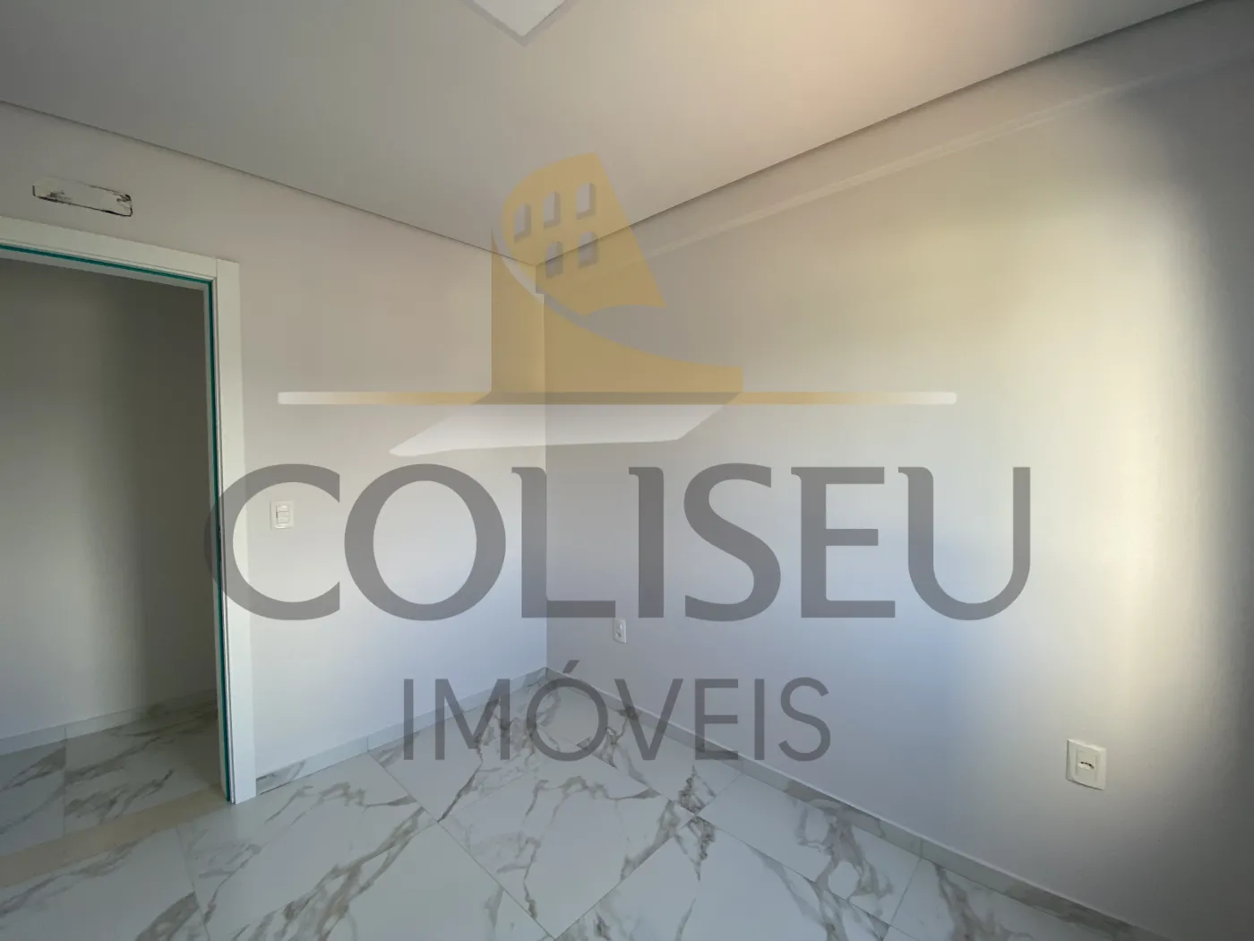 Alugar Apartamento / Padr&atilde;o em Conc&oacute;rdia R$ 3.300,00 - Foto 14