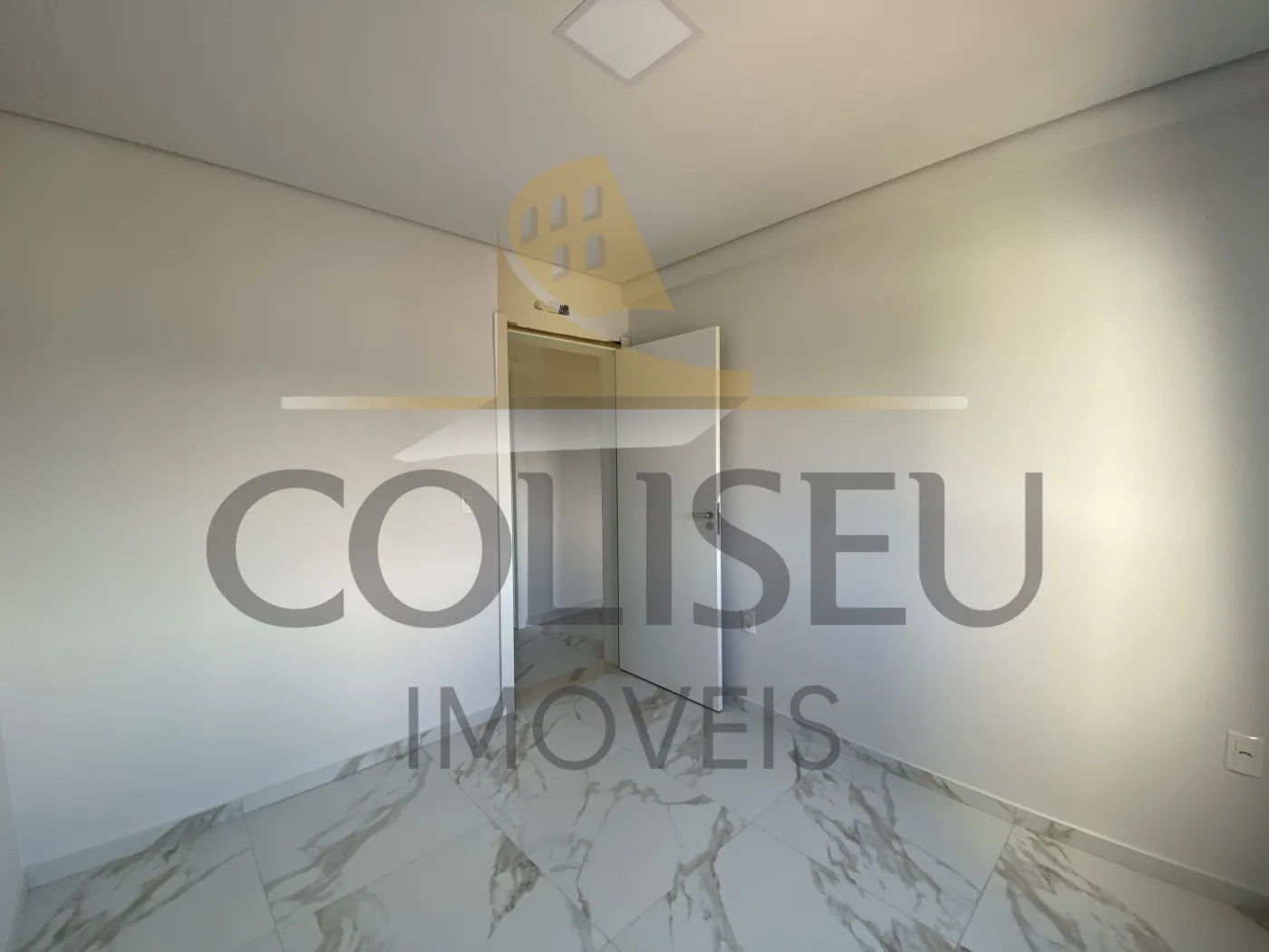 Alugar Apartamento / Padr&atilde;o em Conc&oacute;rdia R$ 3.300,00 - Foto 18