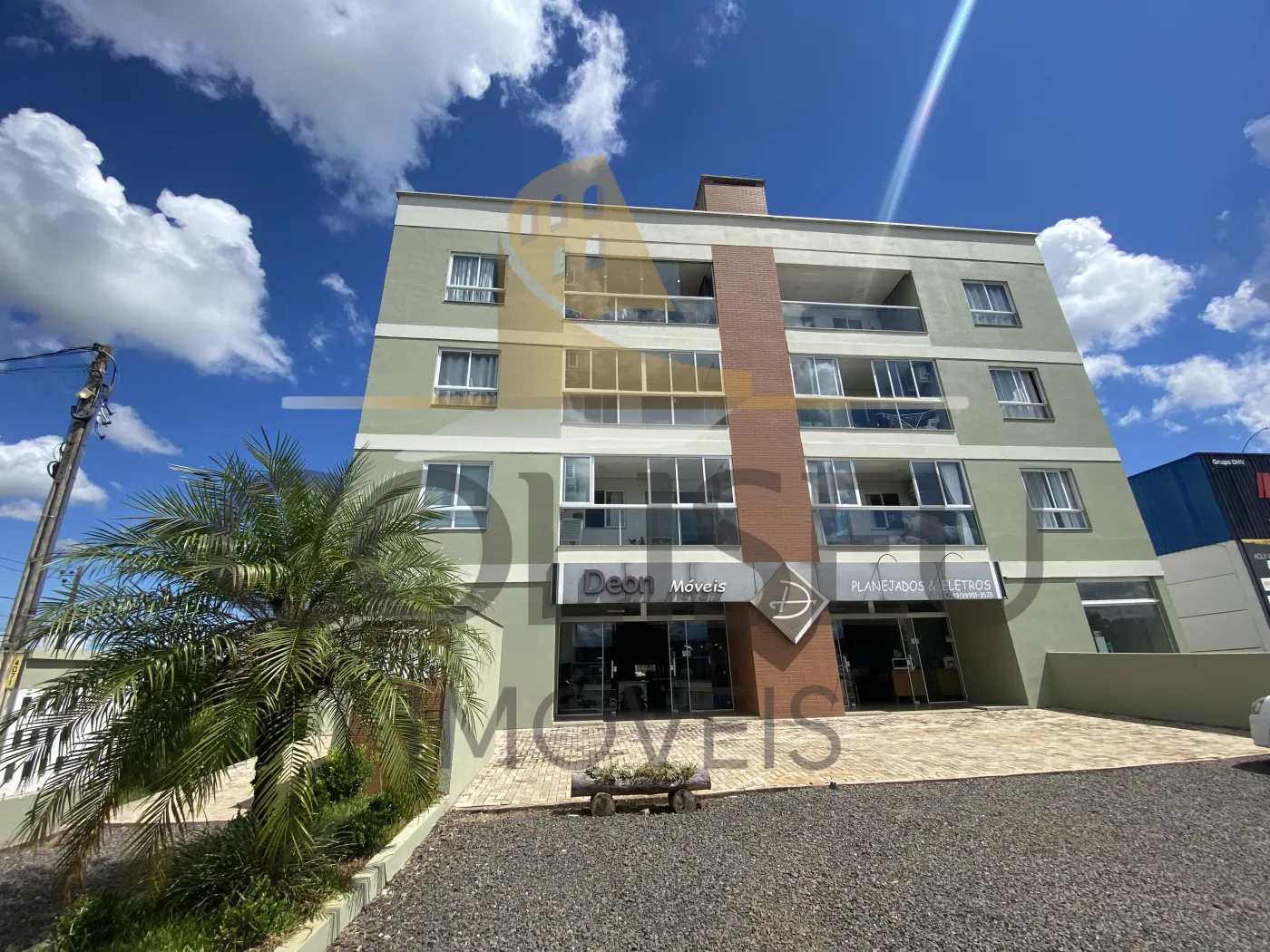 Alugar Apartamento / Padr&atilde;o em Conc&oacute;rdia R$ 1.300,00 - Foto 1