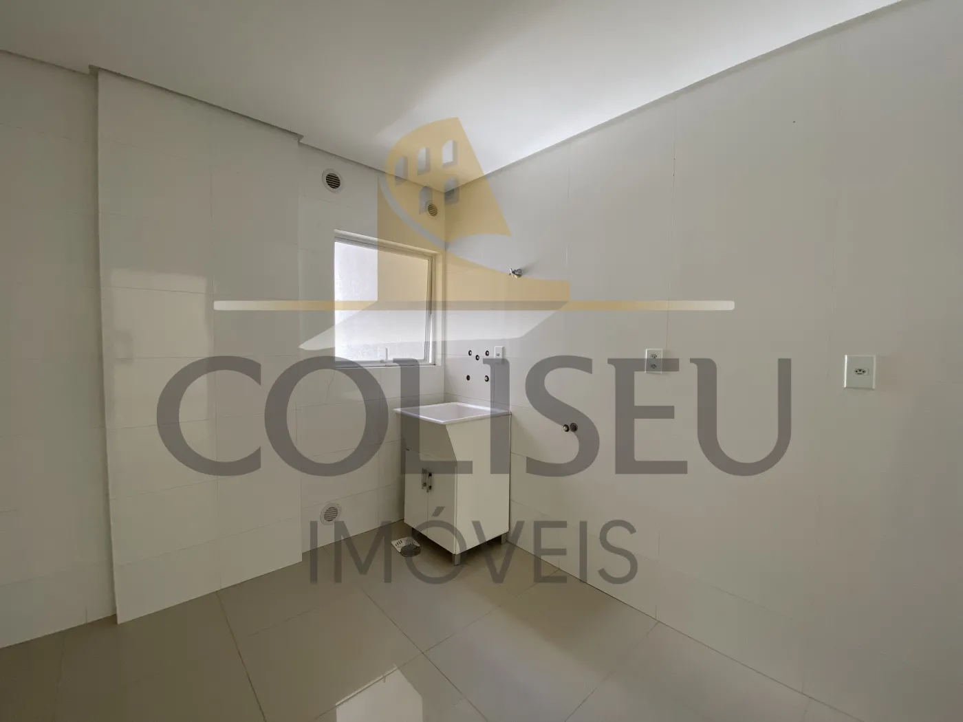 Alugar Apartamento / Padr&atilde;o em Conc&oacute;rdia R$ 1.700,00 - Foto 11