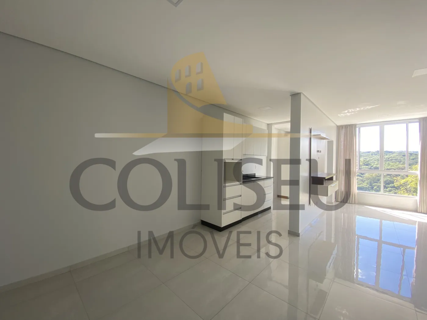 Alugar Apartamento / Padr&atilde;o em Conc&oacute;rdia R$ 2.200,00 - Foto 2