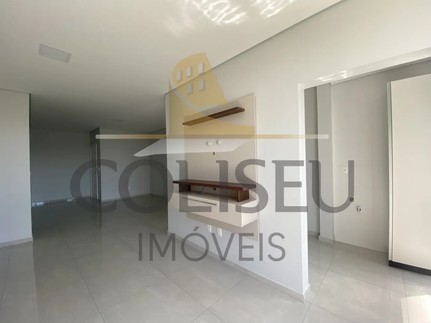 Alugar Apartamento / Padr&atilde;o em Conc&oacute;rdia R$ 2.200,00 - Foto 10