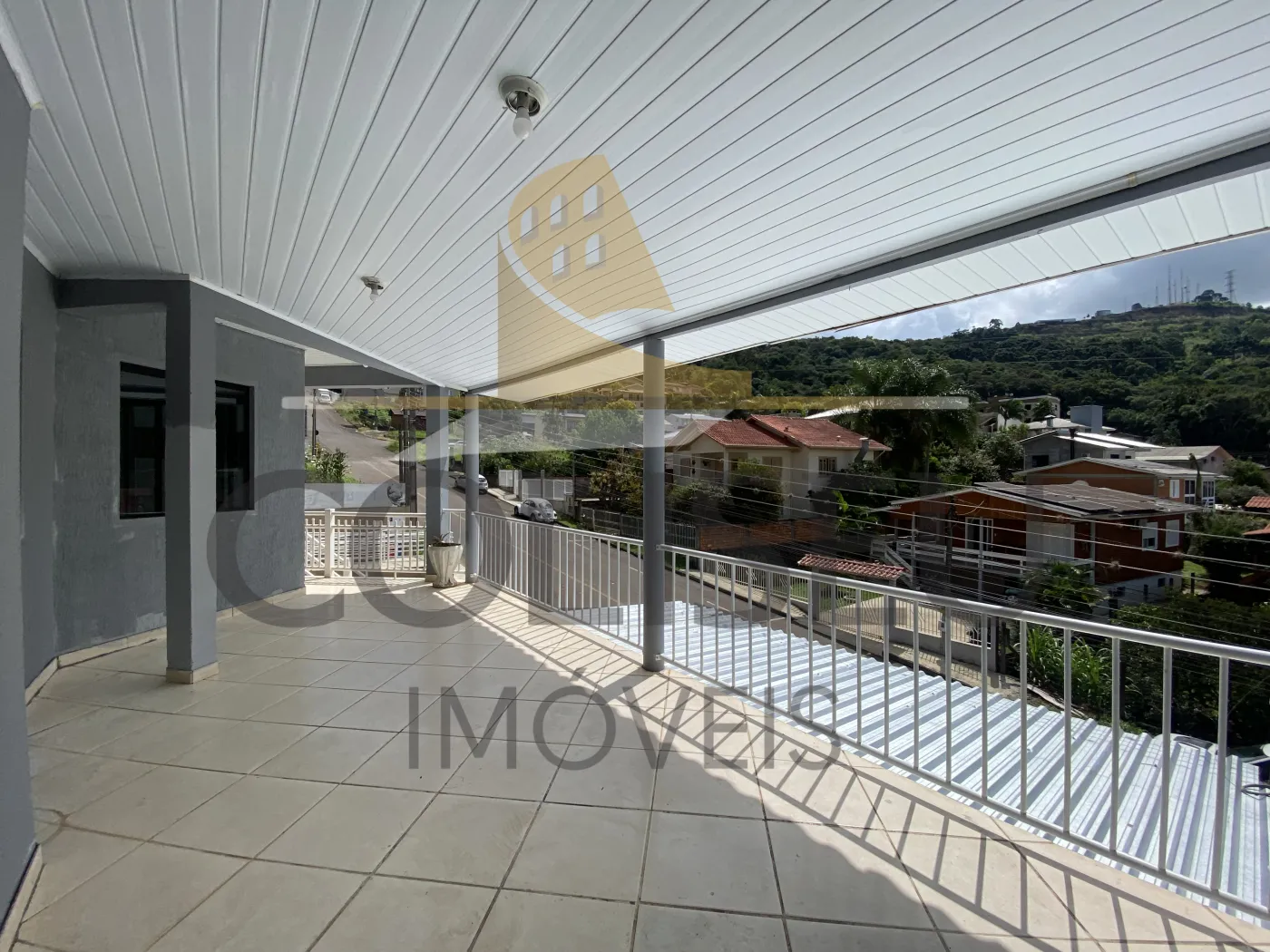 Alugar Casa / Padr&atilde;o em Conc&oacute;rdia R$ 1.700,00 - Foto 4