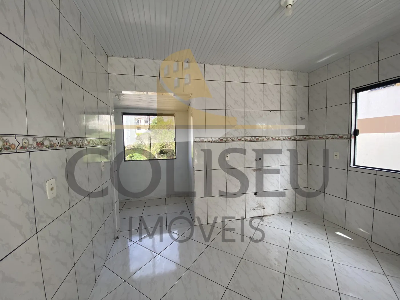 Alugar Casa / Padr&atilde;o em Conc&oacute;rdia R$ 1.700,00 - Foto 10