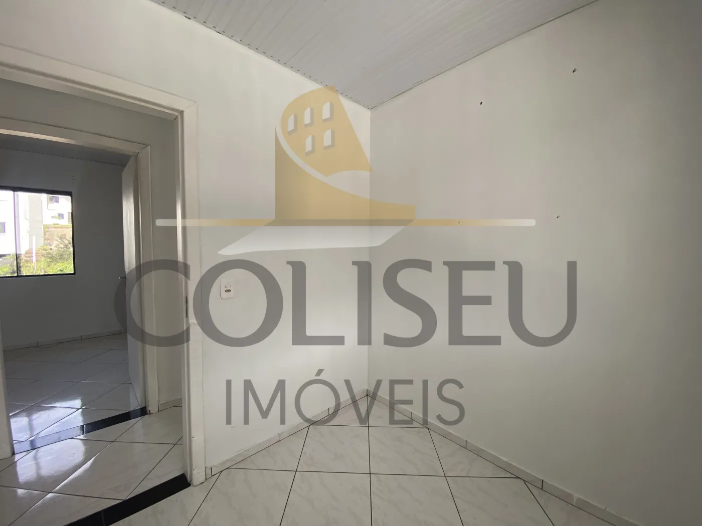 Alugar Casa / Padr&atilde;o em Conc&oacute;rdia R$ 1.700,00 - Foto 24