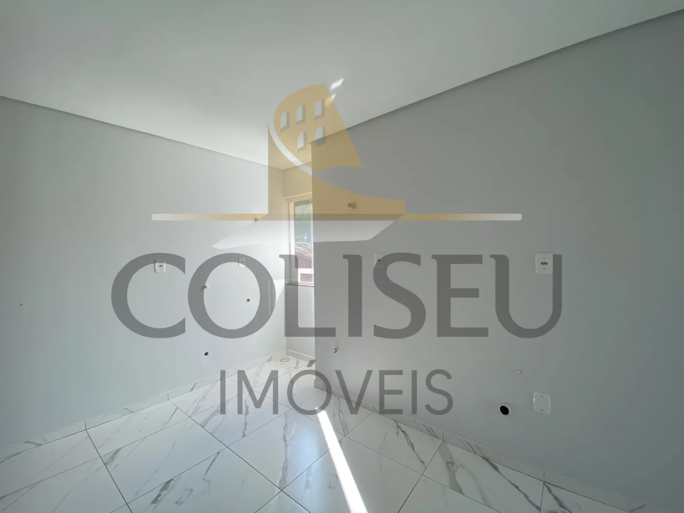 Alugar Apartamento / Padr&atilde;o em Conc&oacute;rdia R$ 1.400,00 - Foto 4