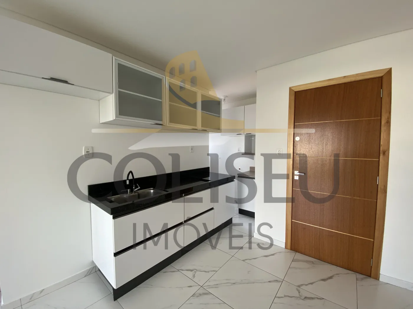 Alugar Apartamento / Padr&atilde;o em Conc&oacute;rdia R$ 1.600,00 - Foto 4