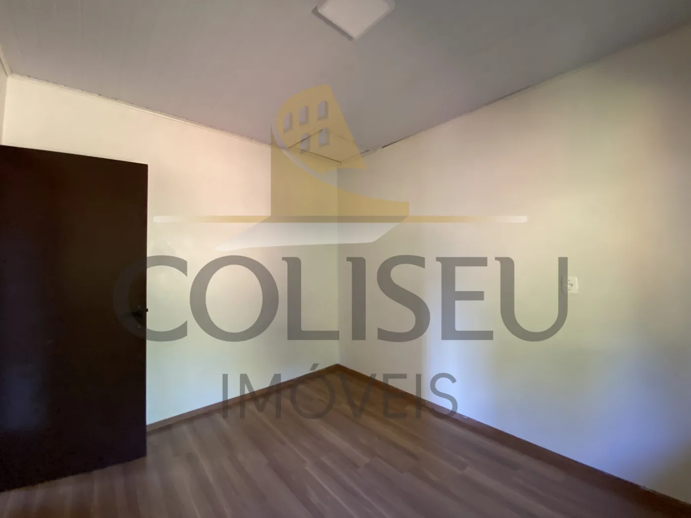 Alugar Casa / Piso Superior em Conc&oacute;rdia R$ 1.650,00 - Foto 27