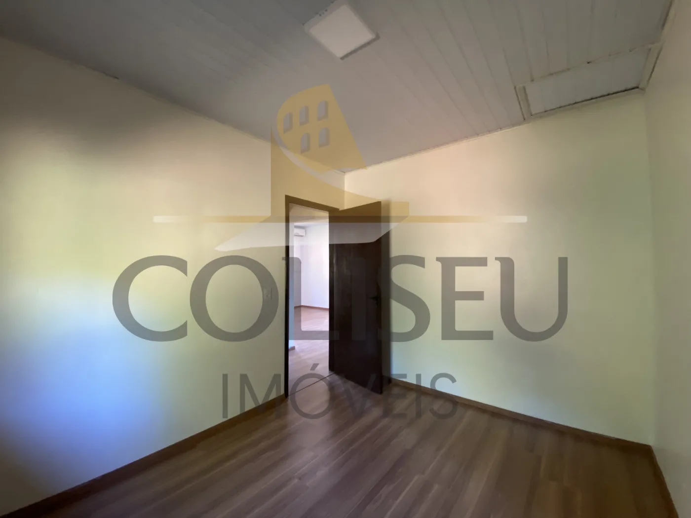 Alugar Casa / Piso Superior em Conc&oacute;rdia R$ 1.650,00 - Foto 28