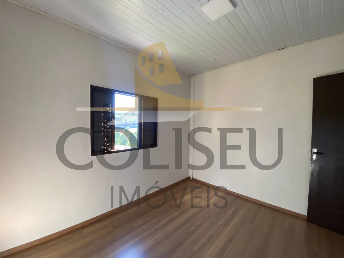 Alugar Casa / Piso Superior em Conc&oacute;rdia R$ 1.650,00 - Foto 31