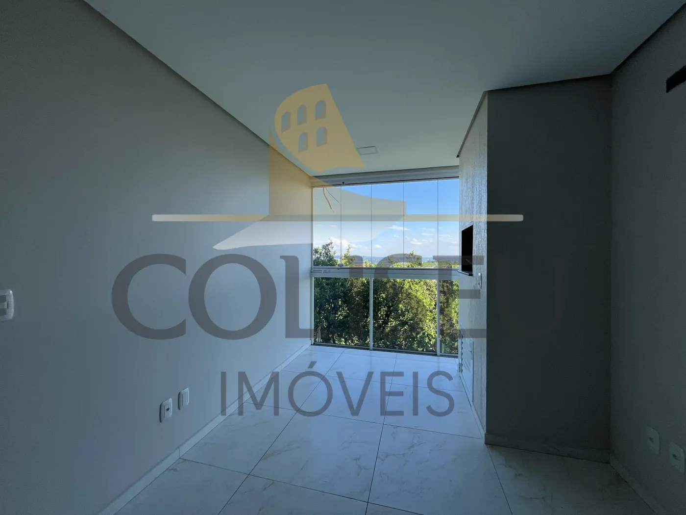 Alugar Apartamento / Padr&atilde;o em Conc&oacute;rdia R$ 1.650,00 - Foto 4