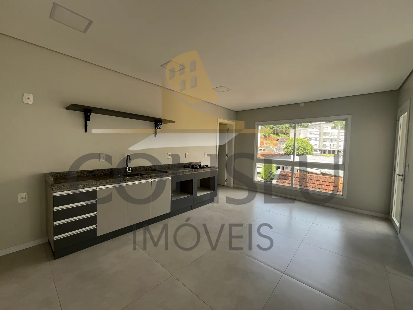 Alugar Apartamento / Padr&atilde;o em Conc&oacute;rdia R$ 2.500,00 - Foto 2