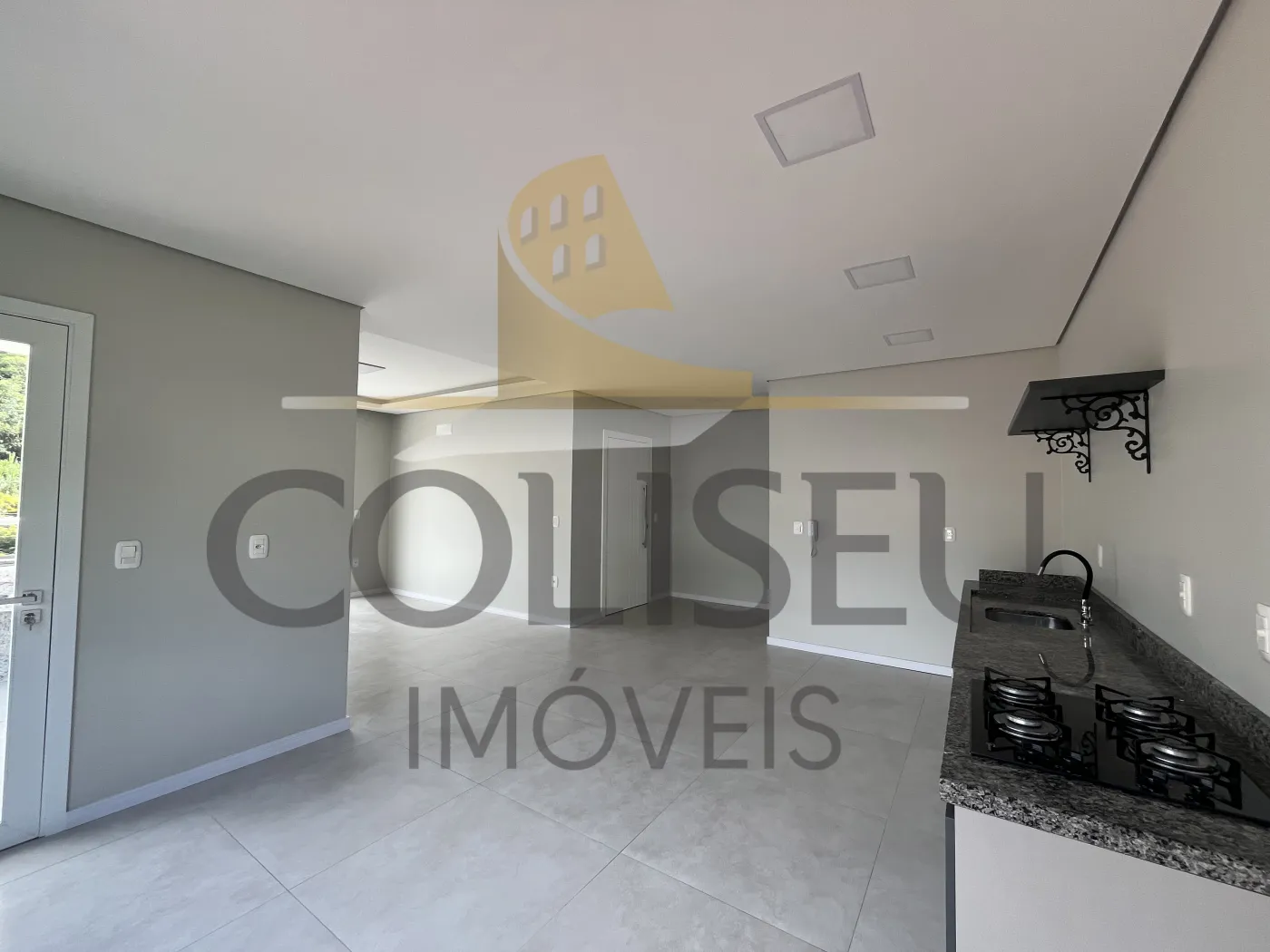 Alugar Apartamento / Padr&atilde;o em Conc&oacute;rdia R$ 2.500,00 - Foto 5