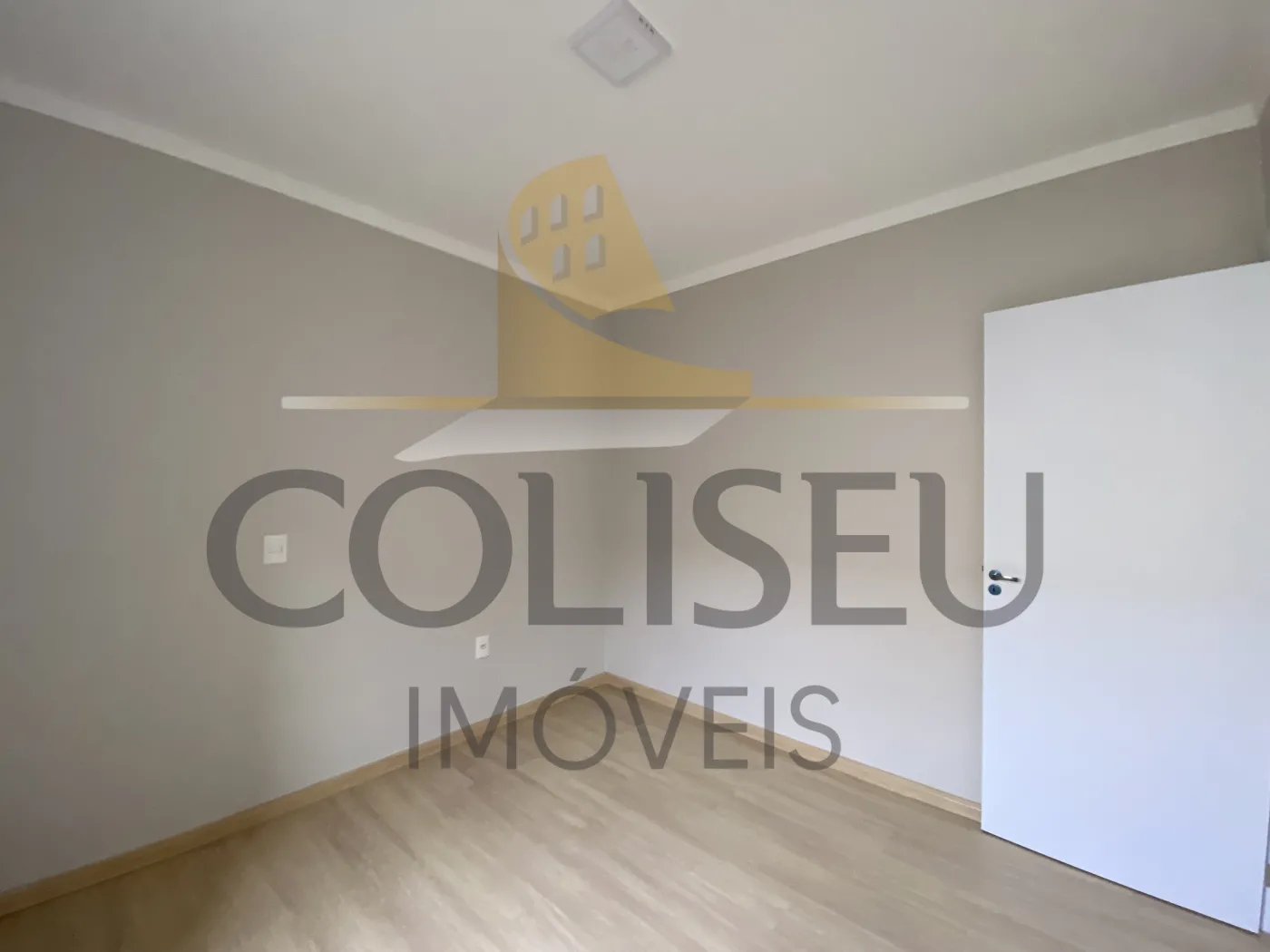 Alugar Apartamento / Padr&atilde;o em Conc&oacute;rdia R$ 1.350,00 - Foto 14