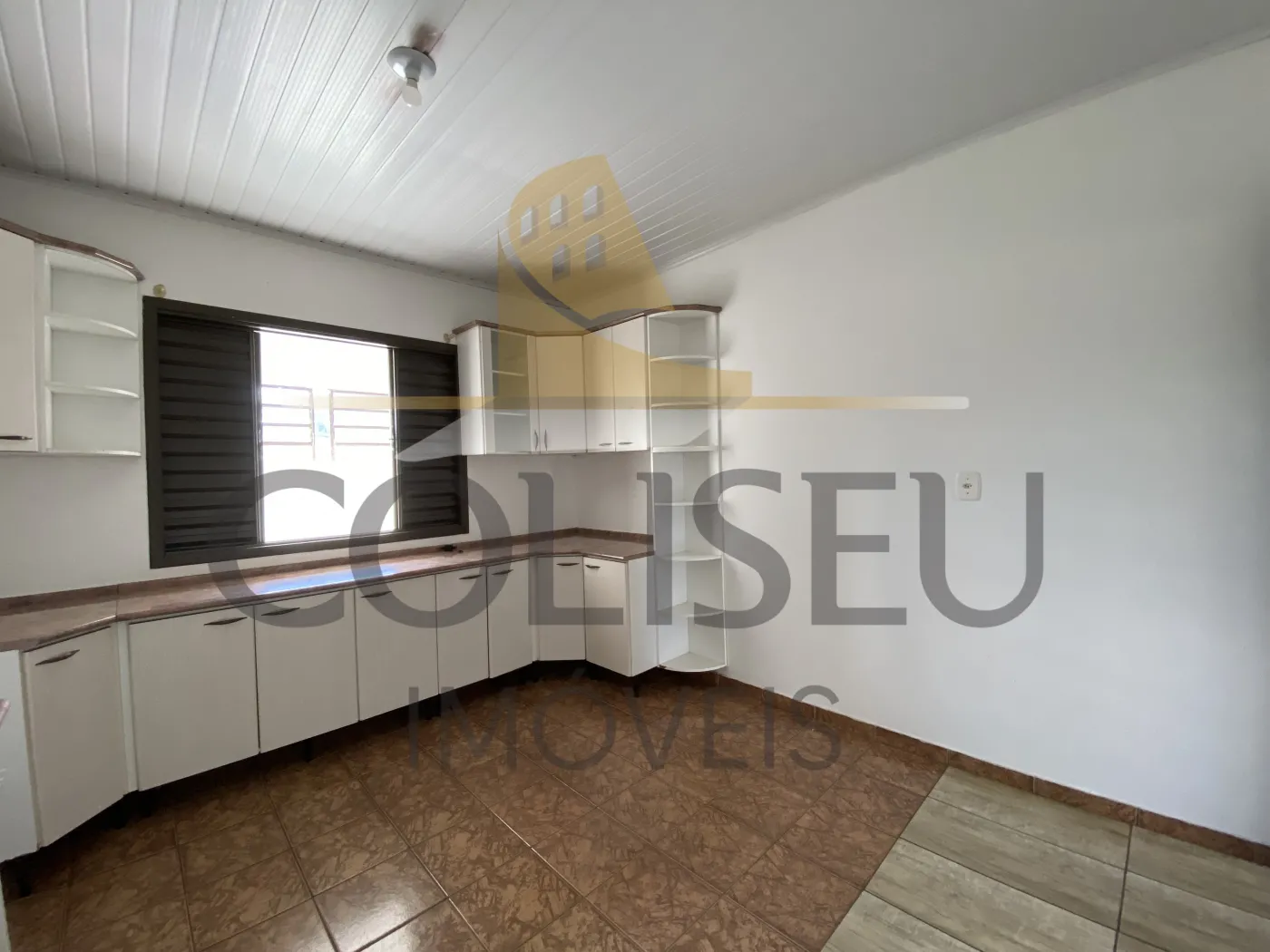 Alugar Casa / Padr&atilde;o em Conc&oacute;rdia R$ 2.400,00 - Foto 16