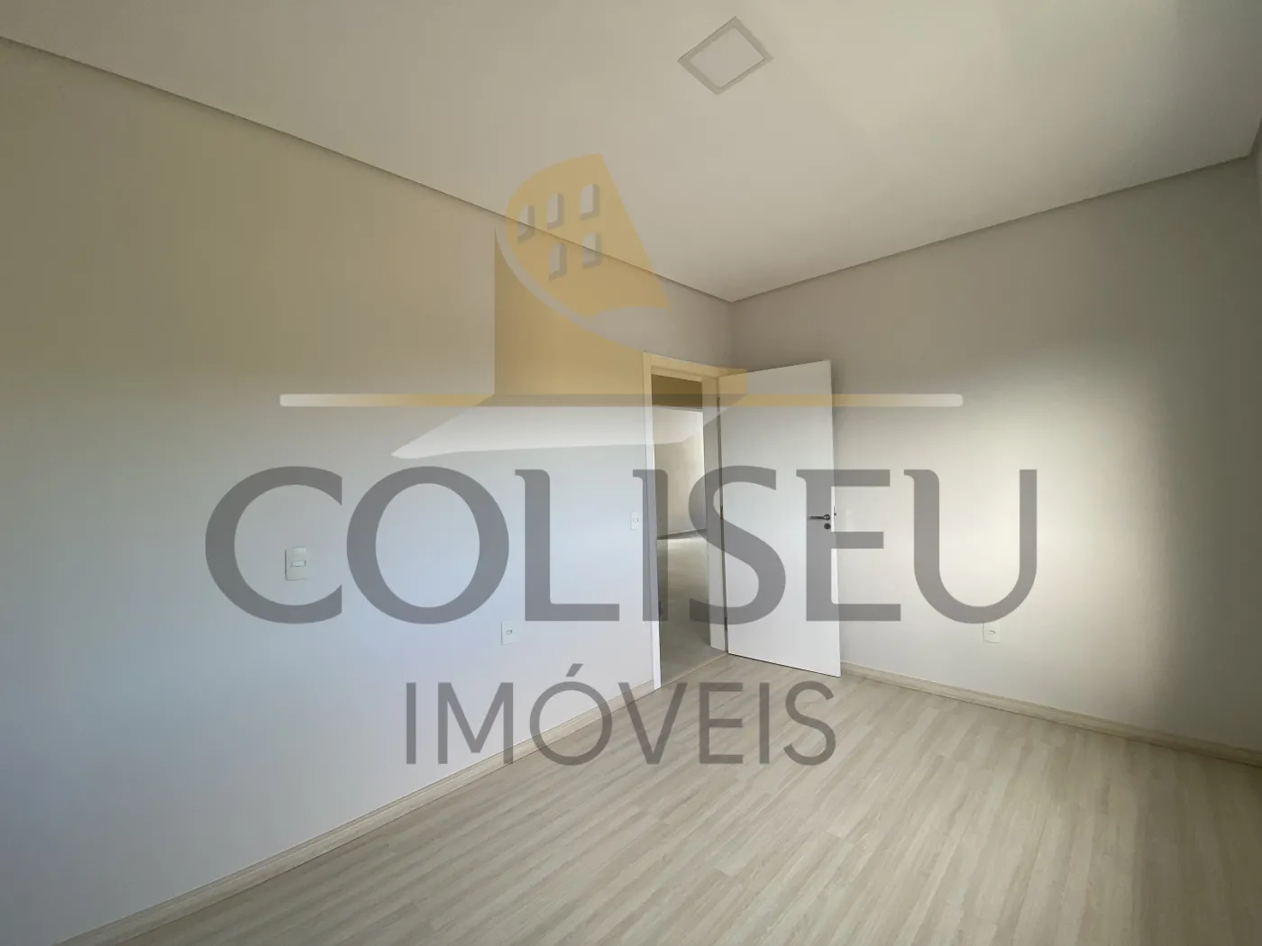 Alugar Casa / Padr&atilde;o em Conc&oacute;rdia R$ 3.300,00 - Foto 19