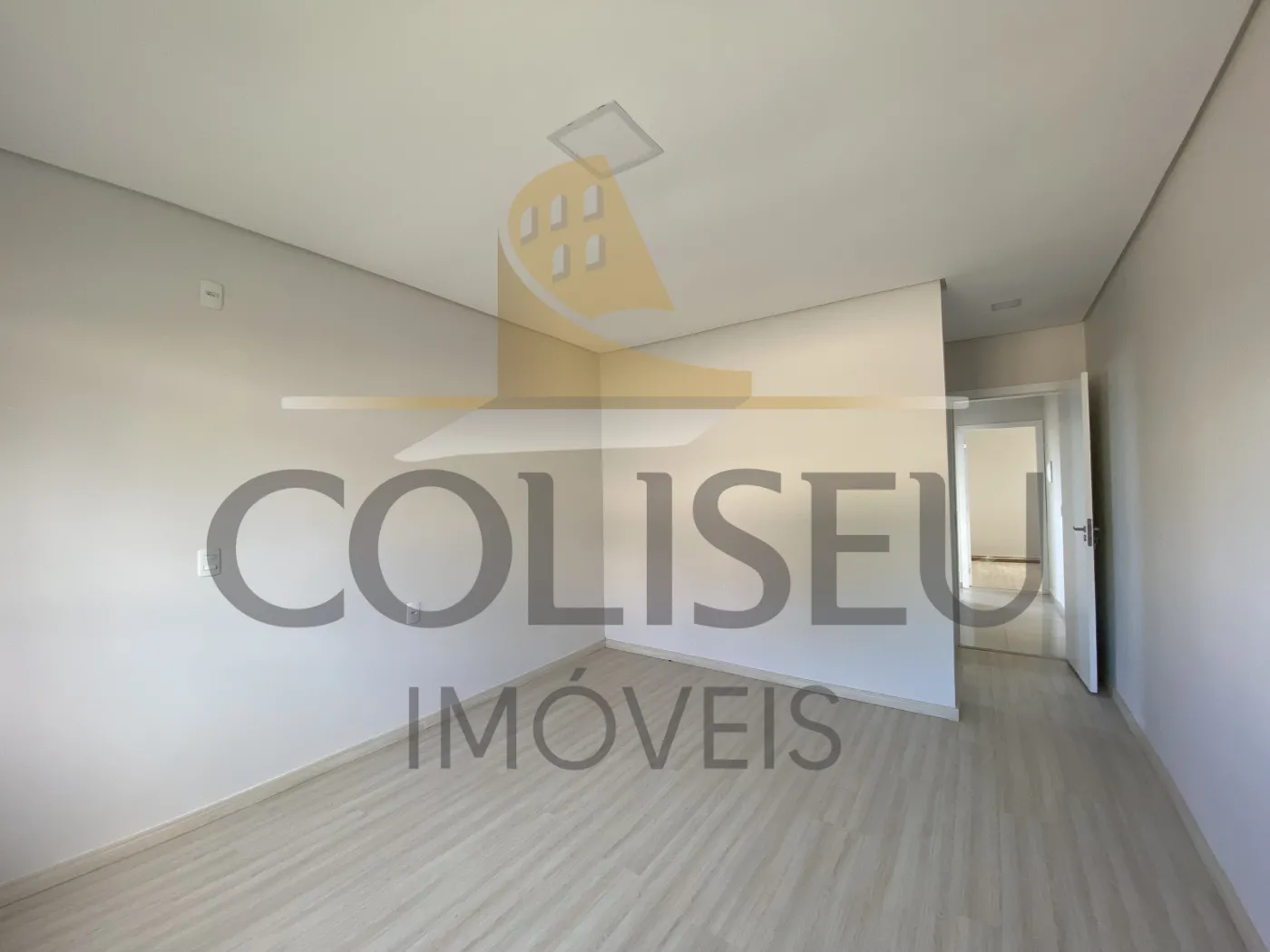 Alugar Casa / Padr&atilde;o em Conc&oacute;rdia R$ 3.300,00 - Foto 25