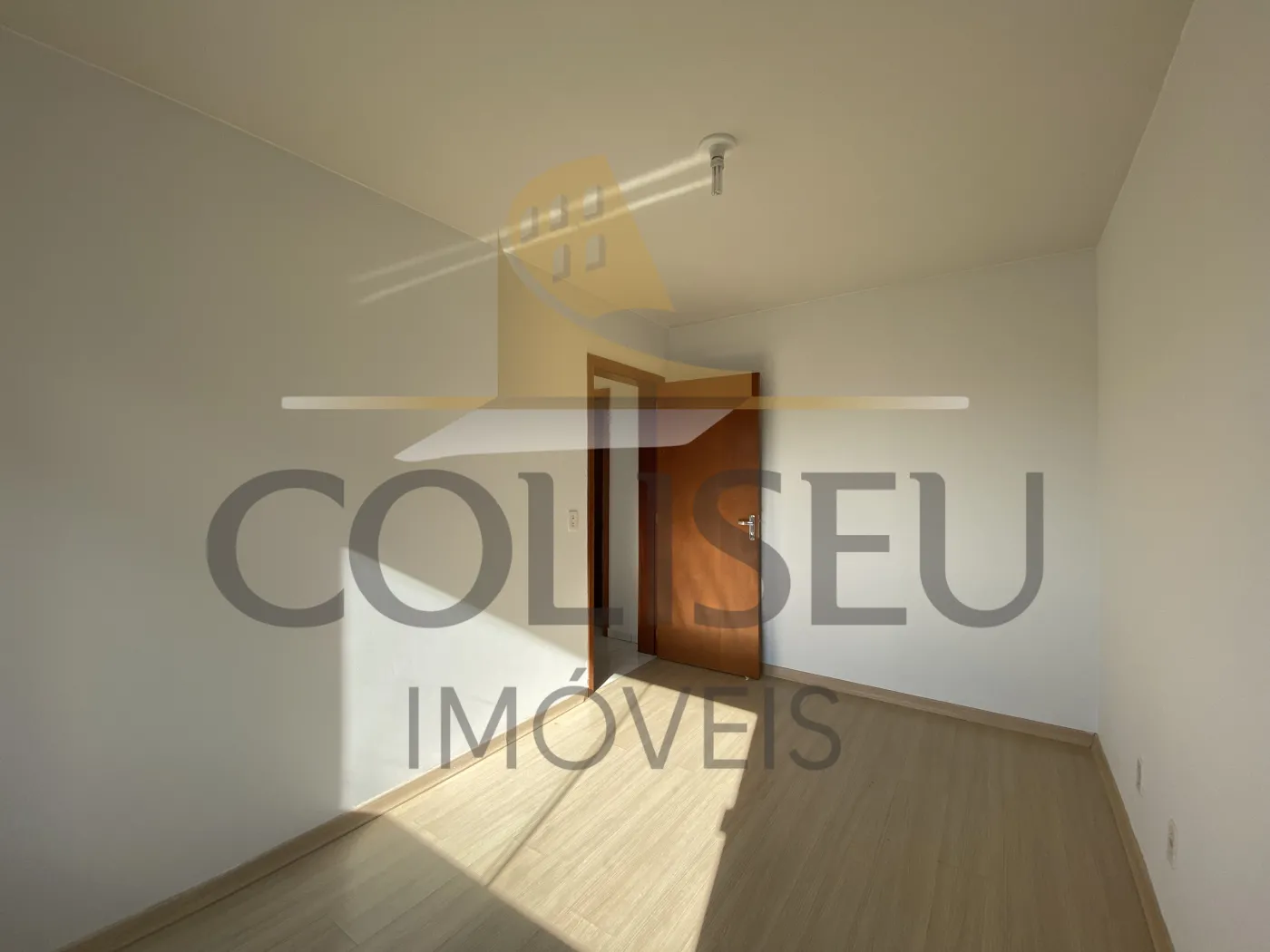 Alugar Apartamento / Padr&atilde;o em Conc&oacute;rdia R$ 1.250,00 - Foto 14