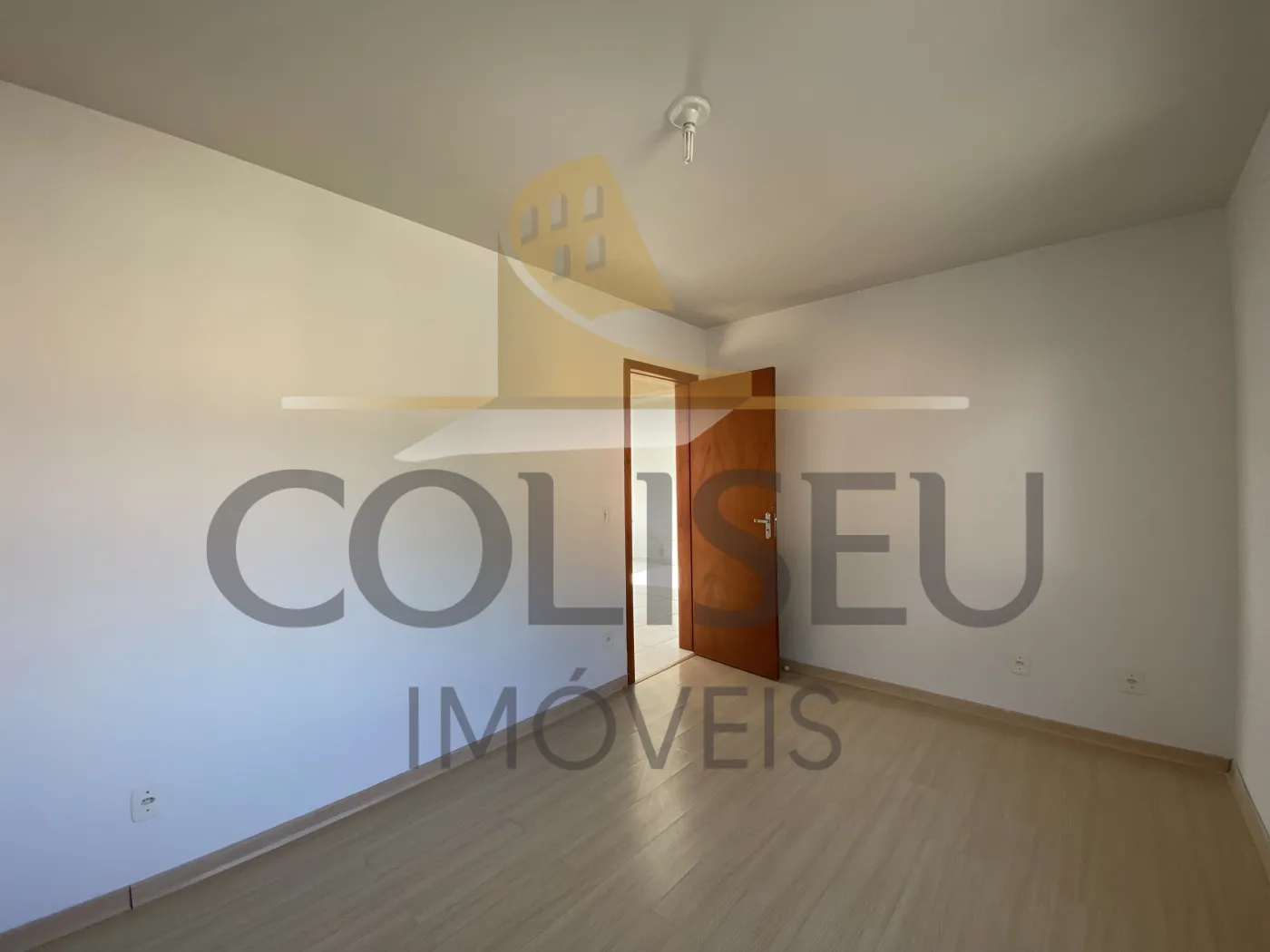 Alugar Apartamento / Padr&atilde;o em Conc&oacute;rdia R$ 1.250,00 - Foto 18