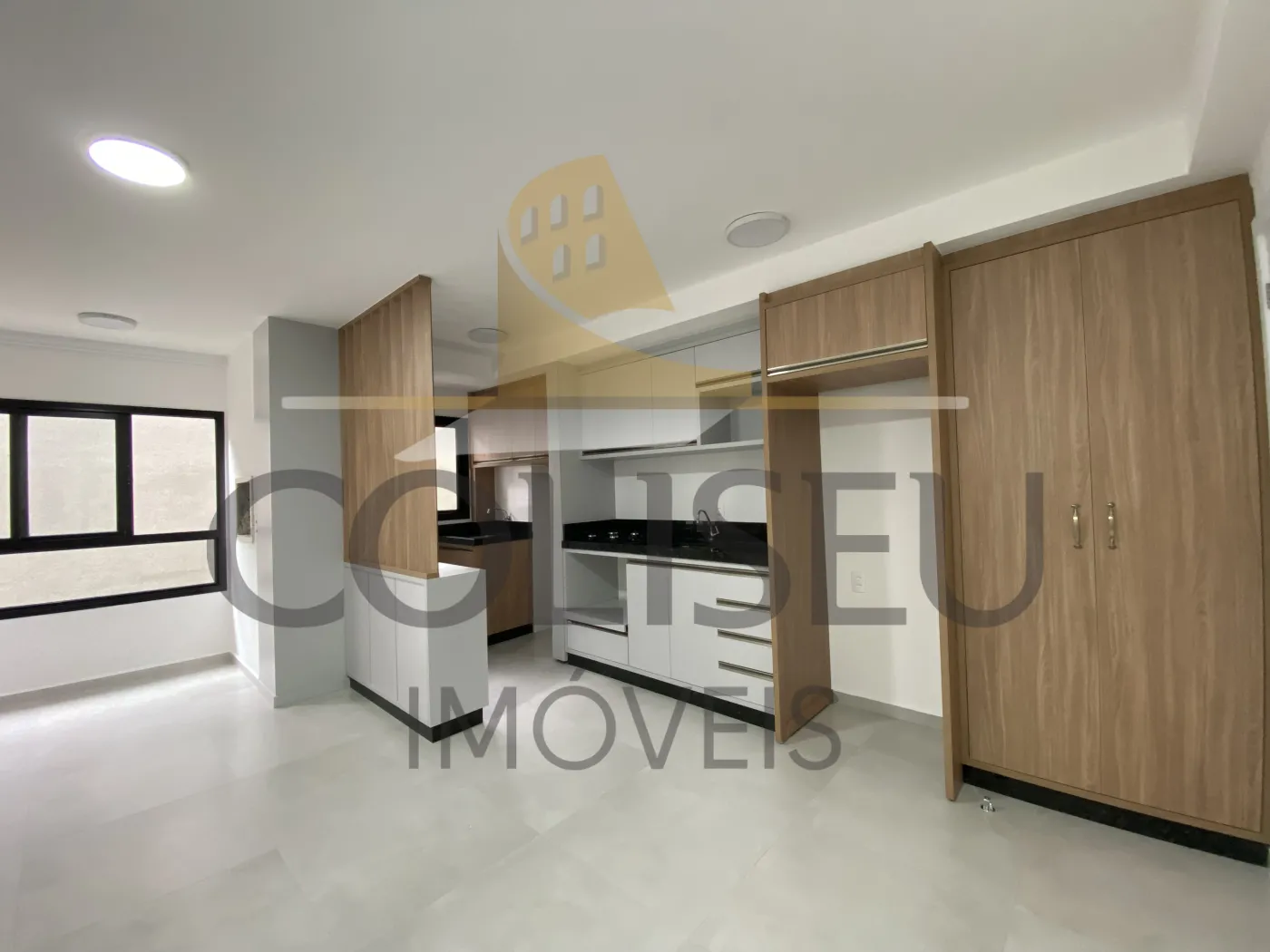 Alugar Apartamento / Padr&atilde;o em Conc&oacute;rdia R$ 1.850,00 - Foto 2