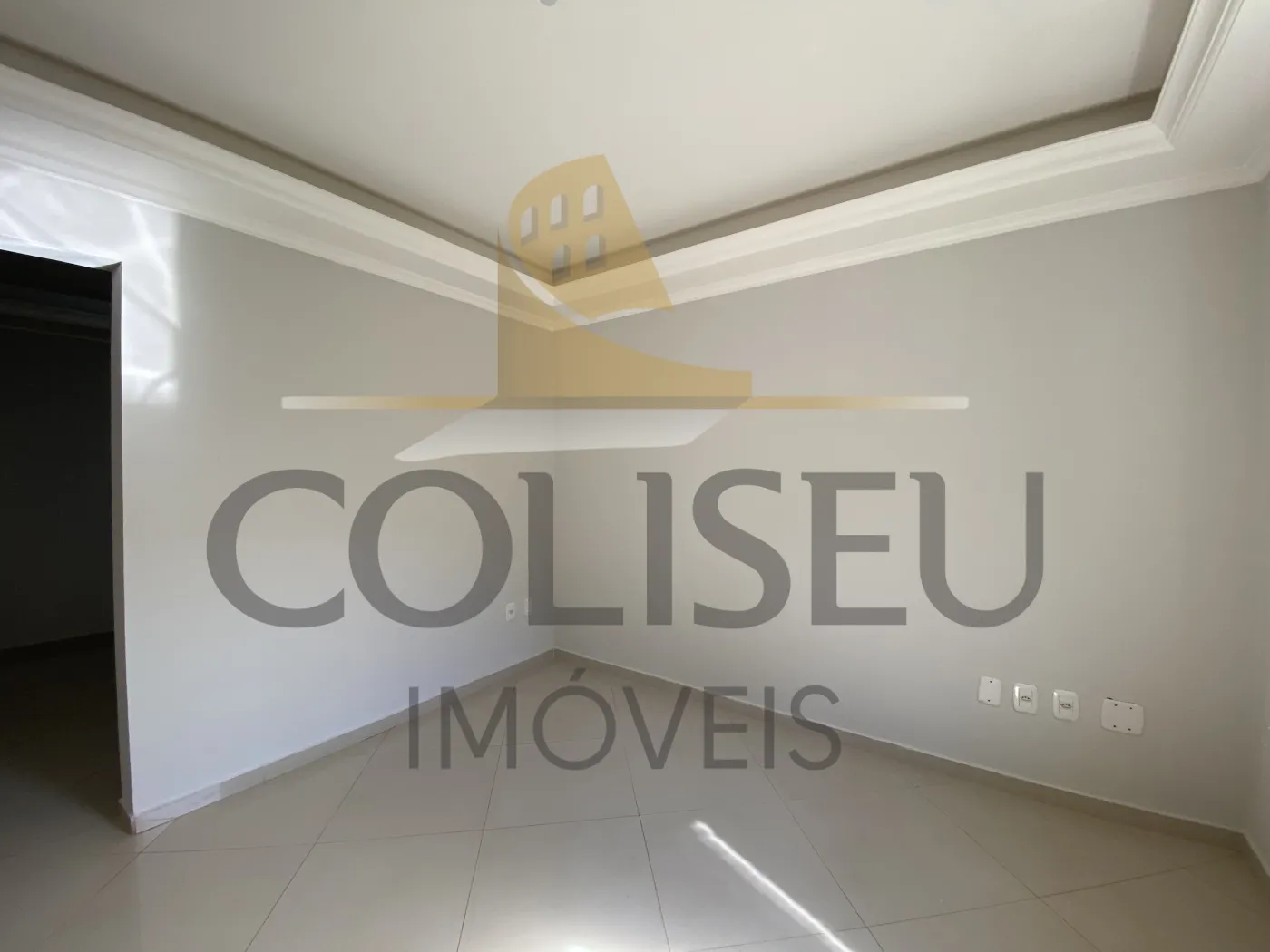 Alugar Casa / Piso Superior em Conc&oacute;rdia R$ 2.400,00 - Foto 4