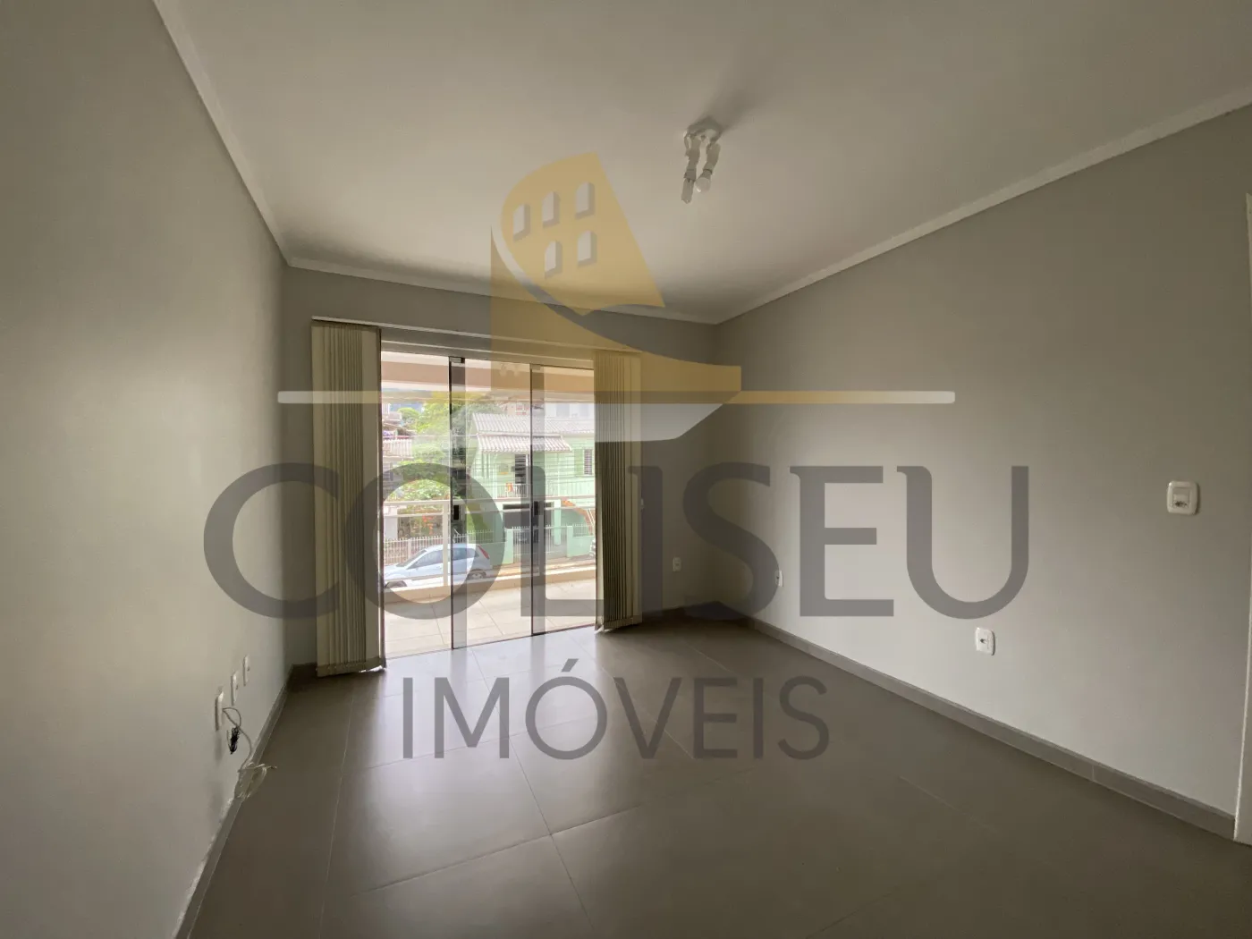 Alugar Apartamento / Padr&atilde;o em Conc&oacute;rdia R$ 2.300,00 - Foto 3