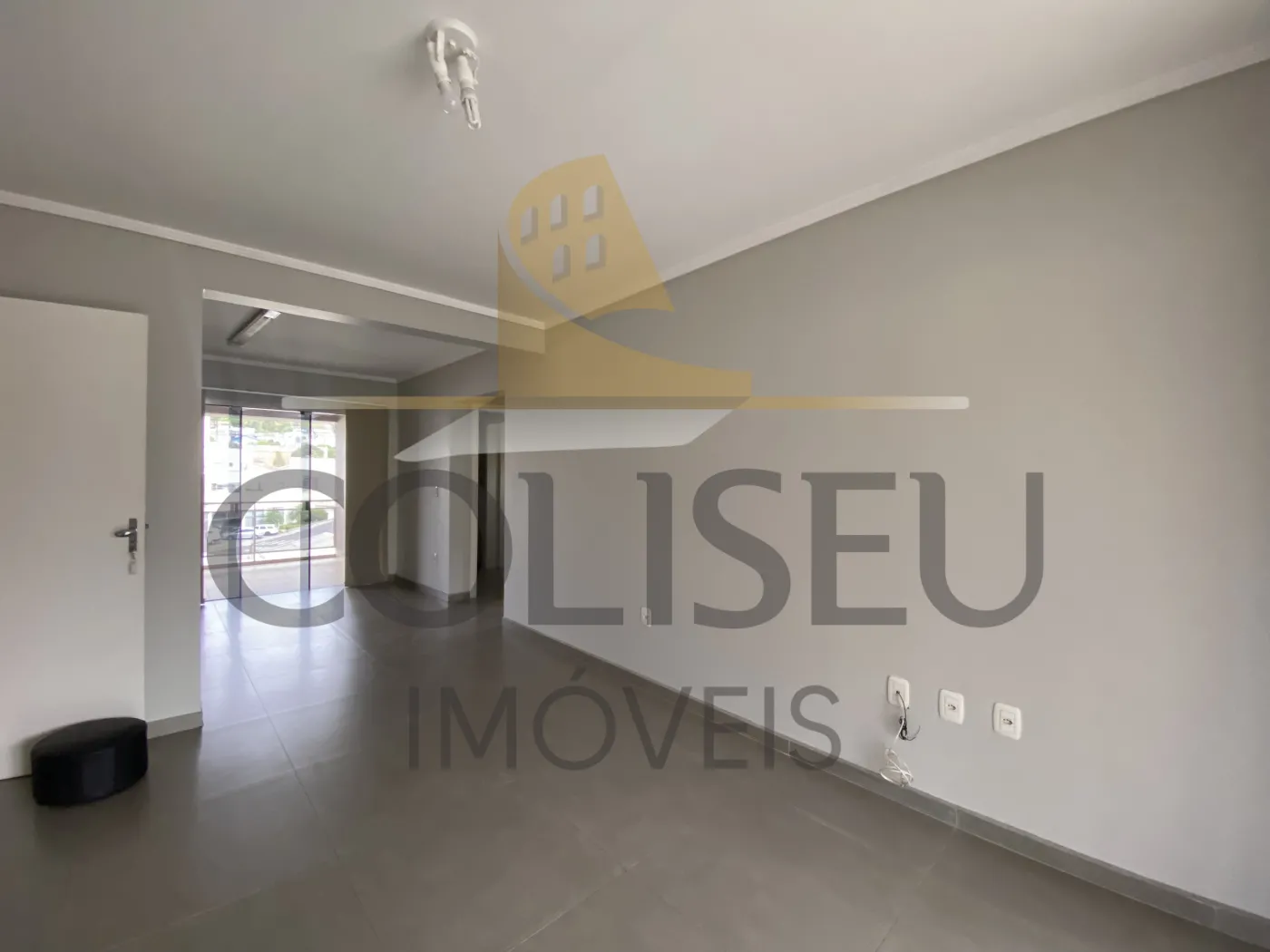 Alugar Apartamento / Padr&atilde;o em Conc&oacute;rdia R$ 2.300,00 - Foto 4