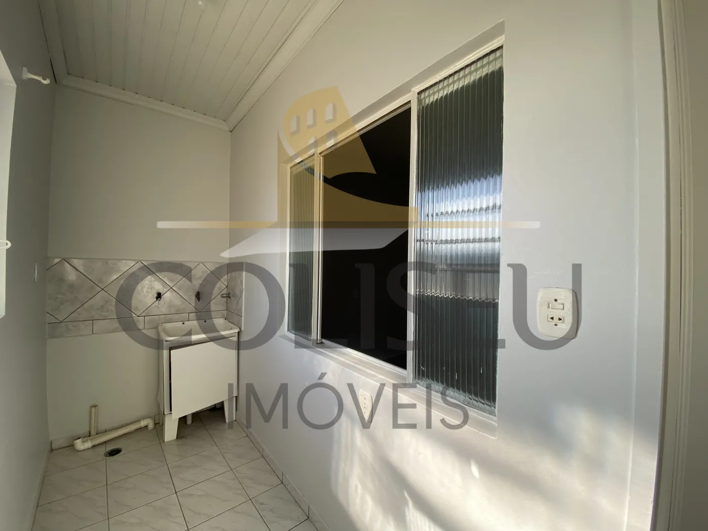 Alugar Apartamento / Padr&atilde;o em Conc&oacute;rdia R$ 1.600,00 - Foto 8