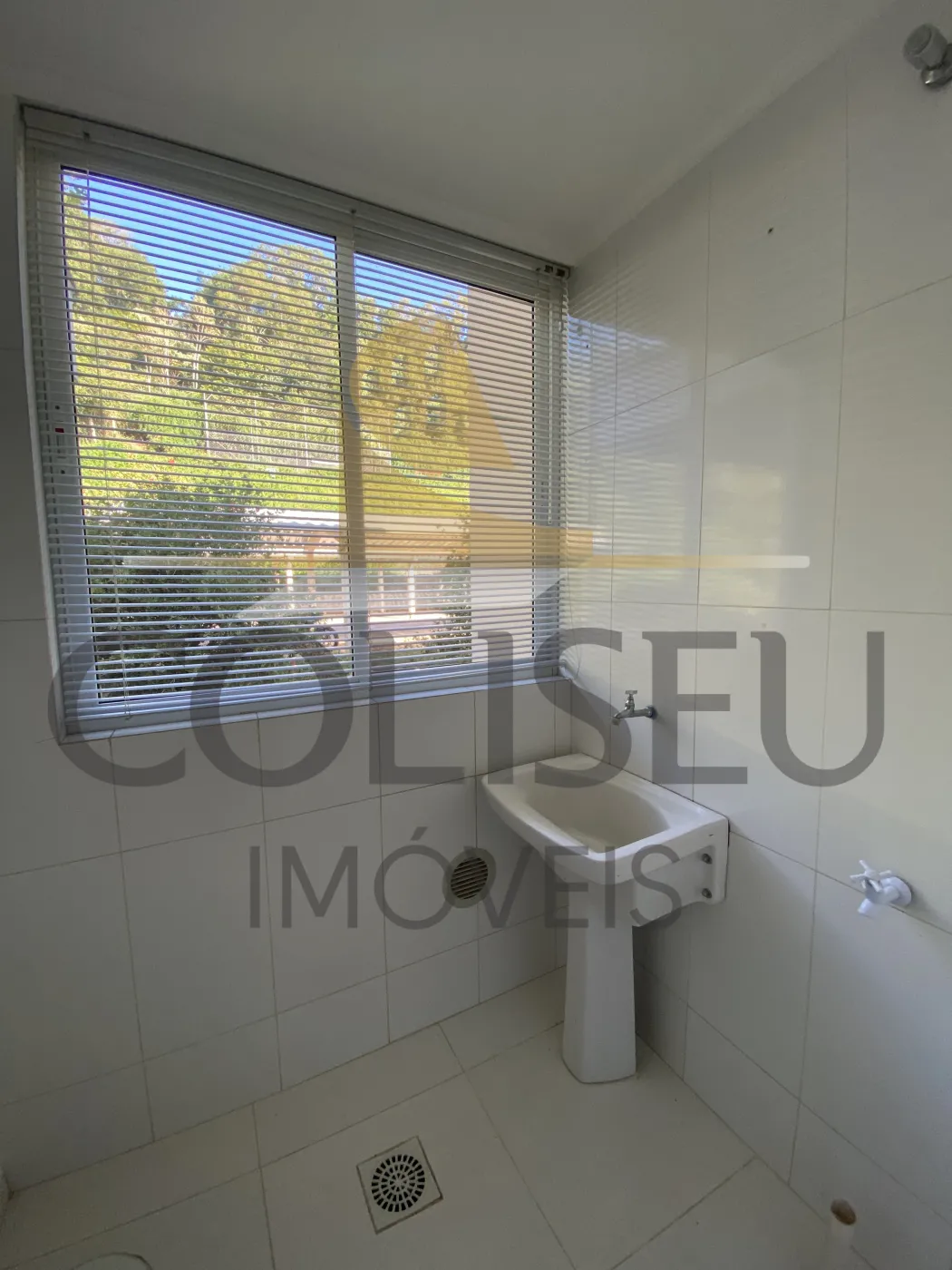 Alugar Apartamento / Padr&atilde;o em Conc&oacute;rdia R$ 1.550,00 - Foto 5