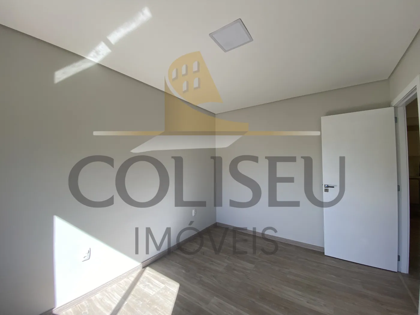 Alugar Apartamento / Padr&atilde;o em Conc&oacute;rdia R$ 2.750,00 - Foto 17