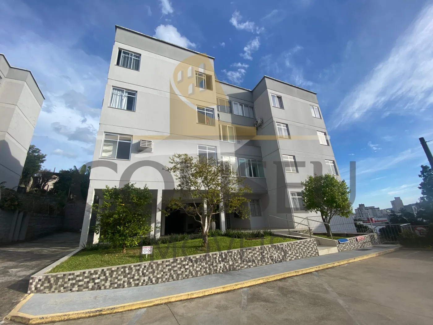 Alugar Apartamento / Padr&atilde;o em Conc&oacute;rdia R$ 2.200,00 - Foto 1