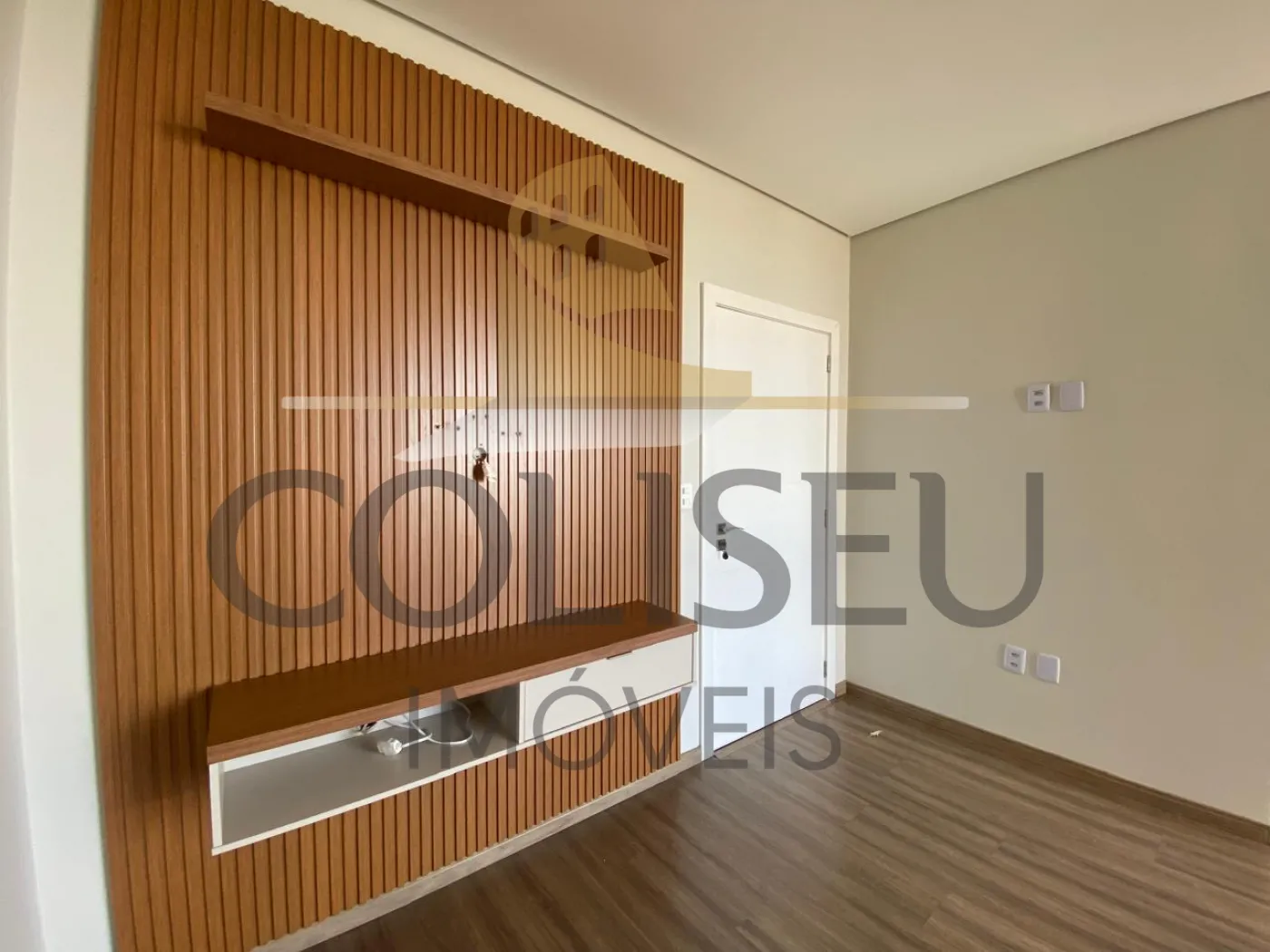 Alugar Apartamento / Padr&atilde;o em Conc&oacute;rdia R$ 1.550,00 - Foto 6