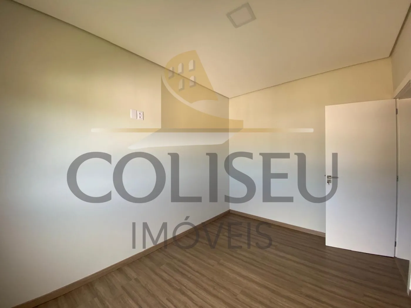 Alugar Apartamento / Padr&atilde;o em Conc&oacute;rdia R$ 1.550,00 - Foto 16