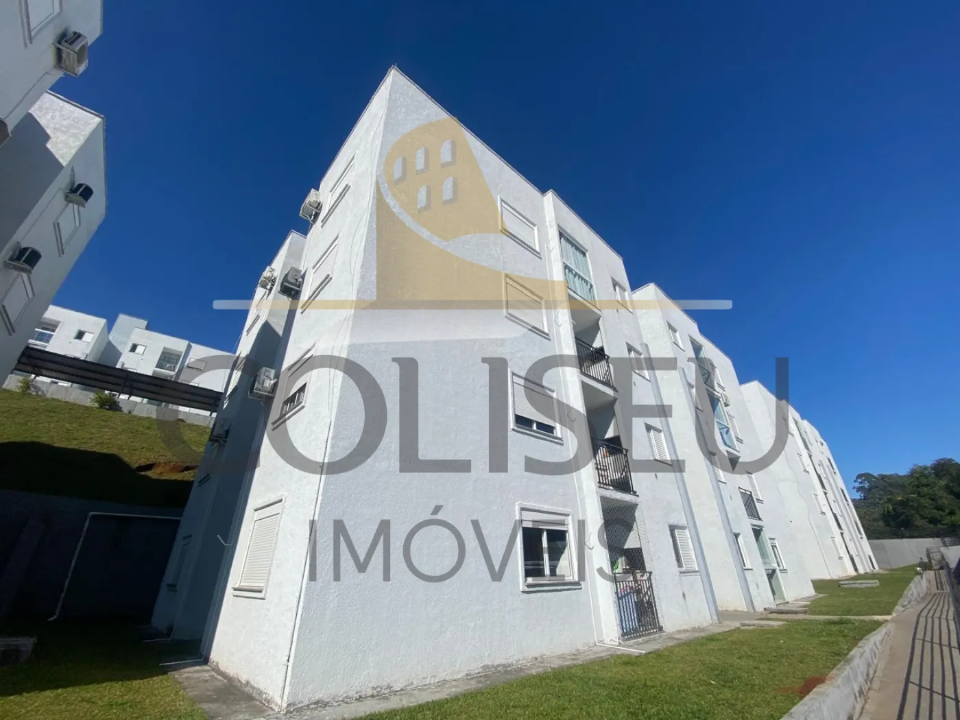Alugar Apartamento / Padr&atilde;o em Conc&oacute;rdia R$ 1.500,00 - Foto 1