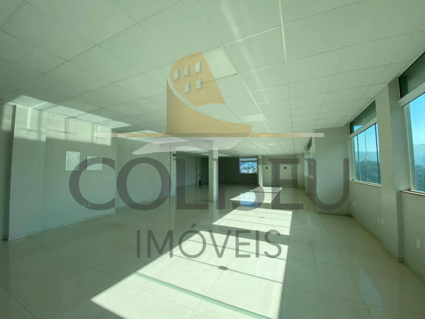 Alugar Comercial / Sala em Conc&oacute;rdia R$ 3.500,00 - Foto 3