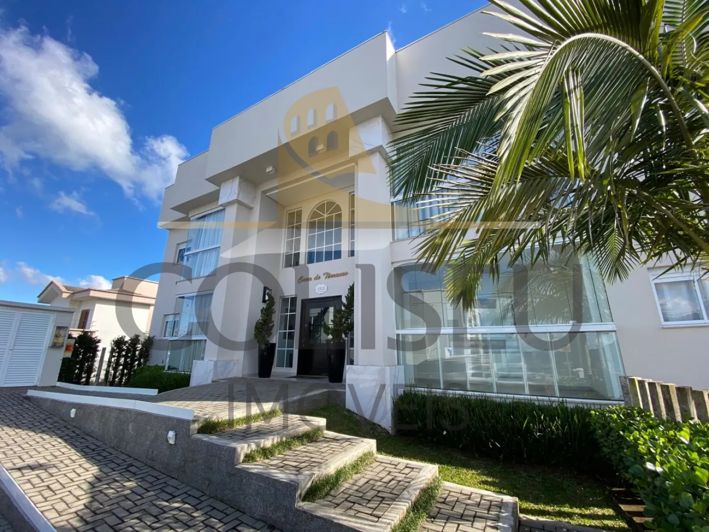 Alugar Apartamento / Padr&atilde;o em Conc&oacute;rdia R$ 2.000,00 - Foto 1