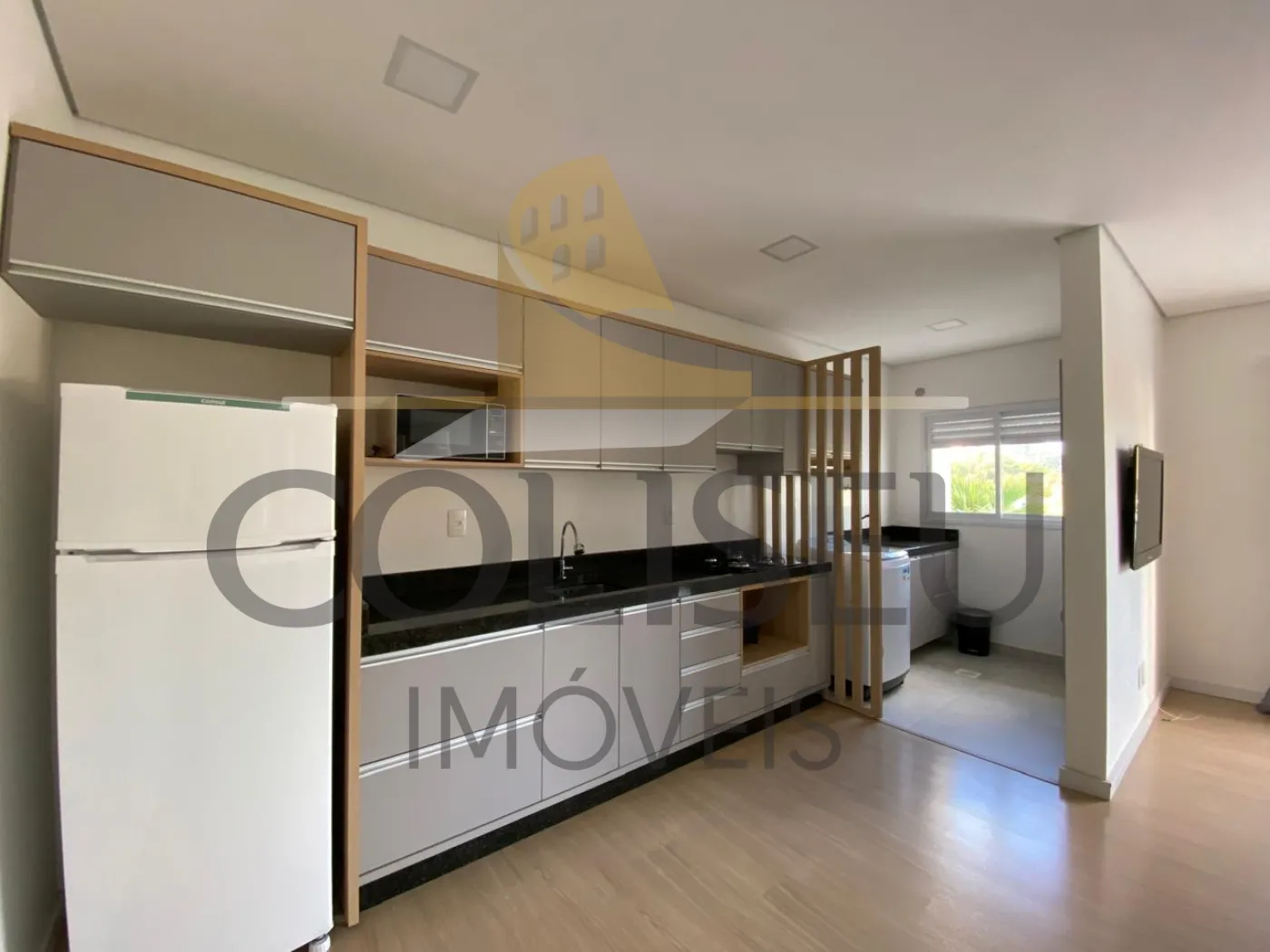 Alugar Apartamento / Padr&atilde;o em Conc&oacute;rdia R$ 2.200,00 - Foto 2