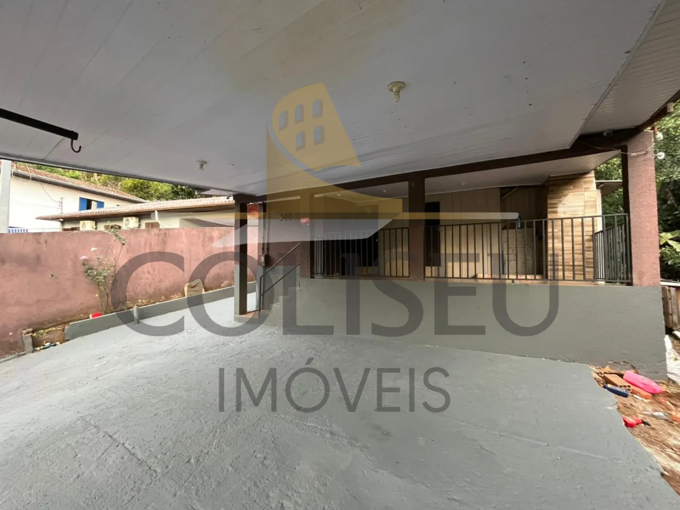 Alugar Casa / Padr&atilde;o em Conc&oacute;rdia R$ 1.400,00 - Foto 3