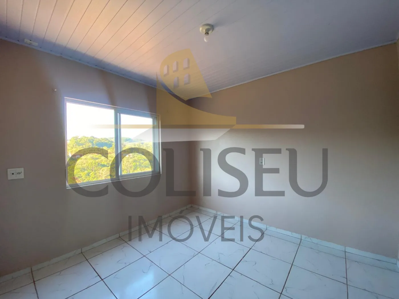 Alugar Casa / Piso Superior em Conc&oacute;rdia R$ 1.200,00 - Foto 13