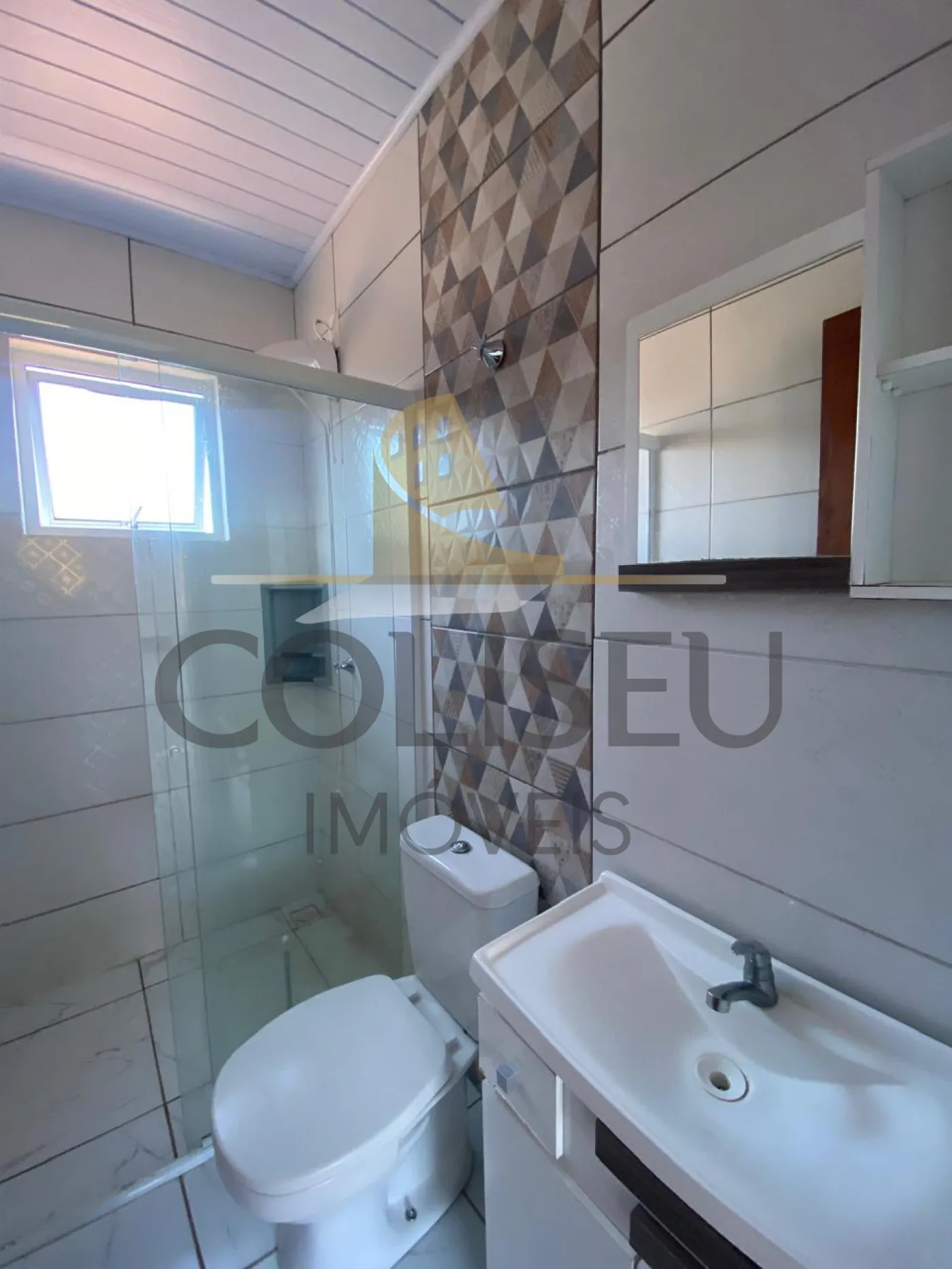 Alugar Casa / Piso Superior em Conc&oacute;rdia R$ 1.200,00 - Foto 18