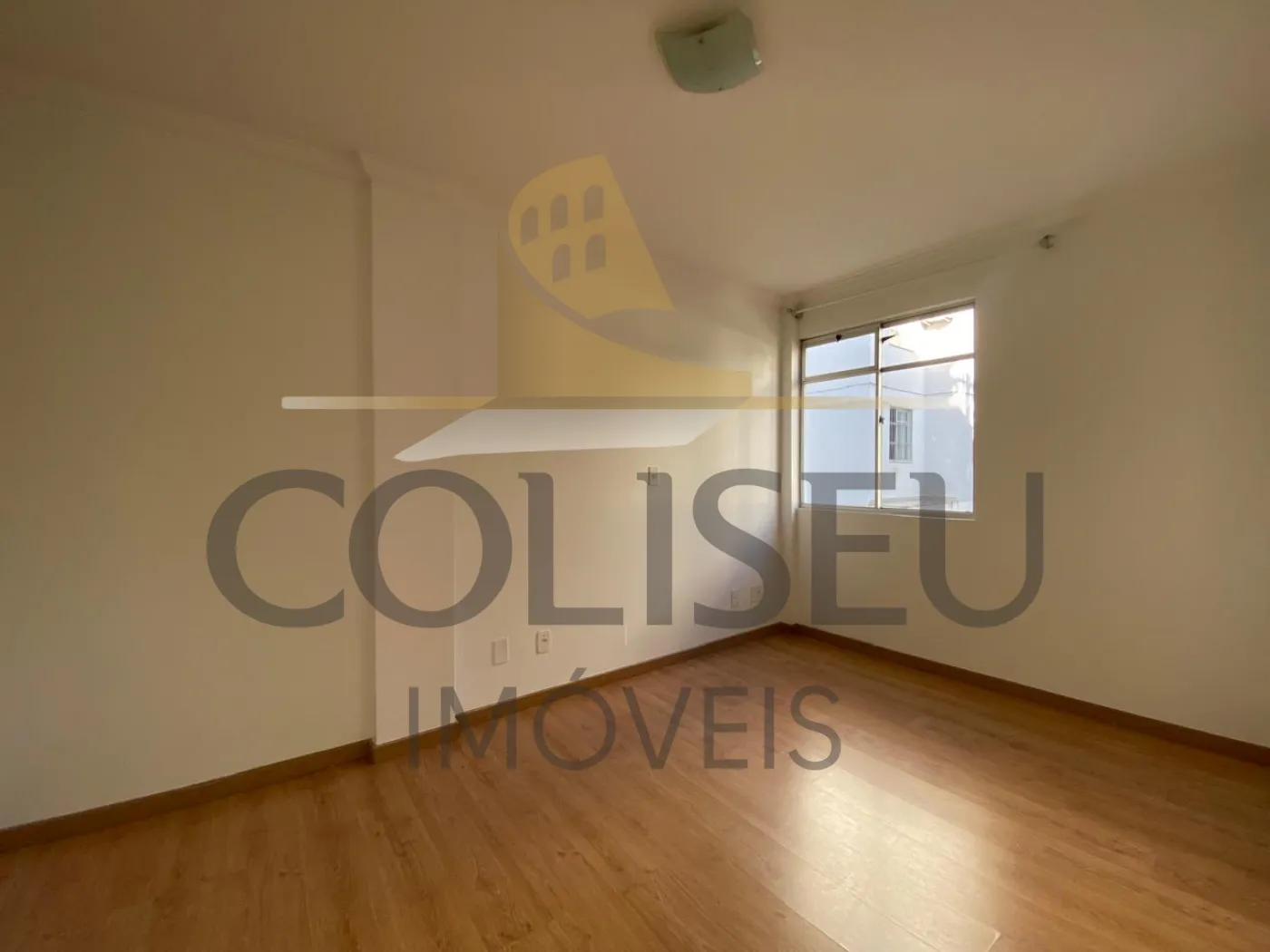 Alugar Apartamento / Padr&atilde;o em Conc&oacute;rdia R$ 1.200,00 - Foto 18